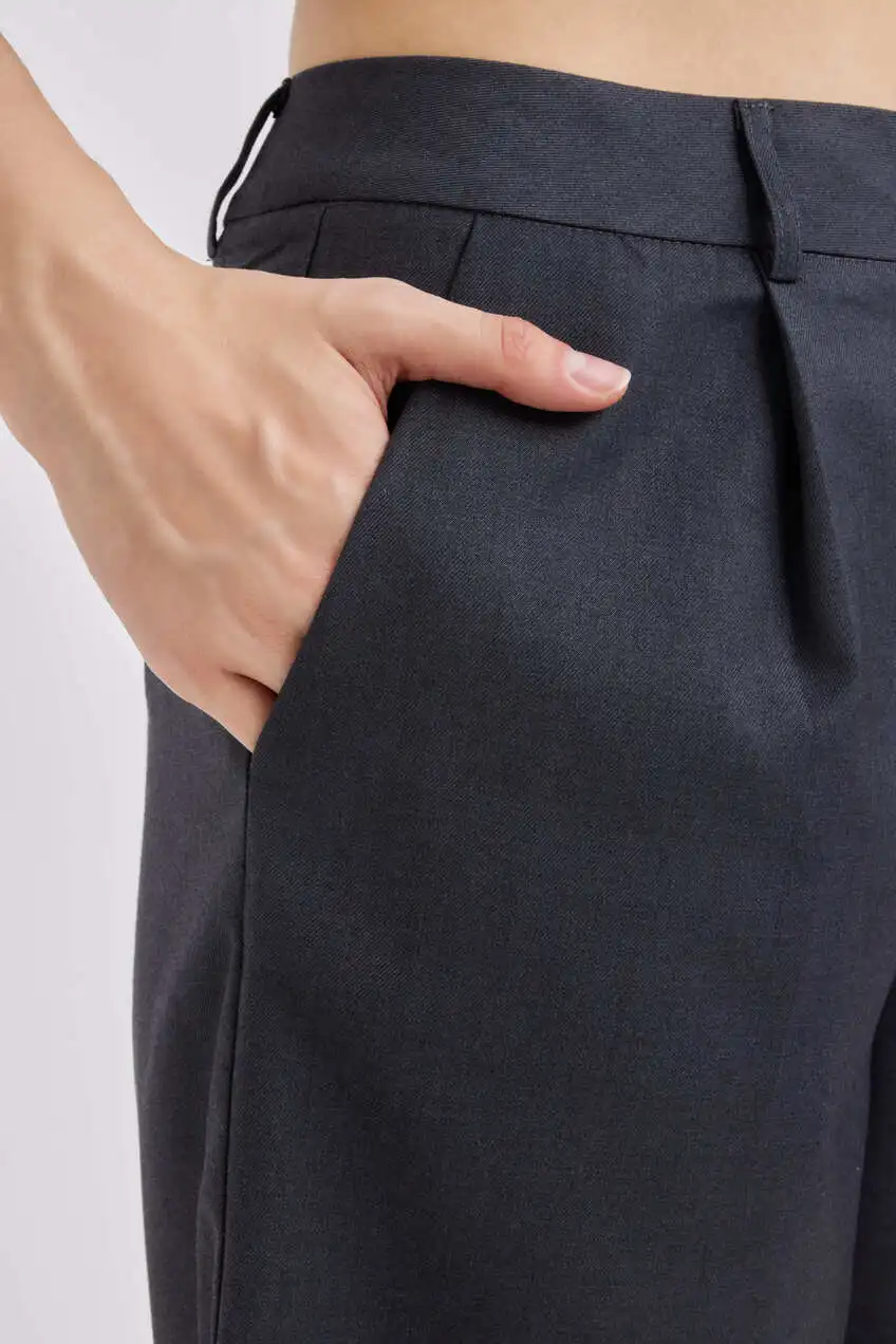 Шорты темно-серый для женщин 41332-12 57