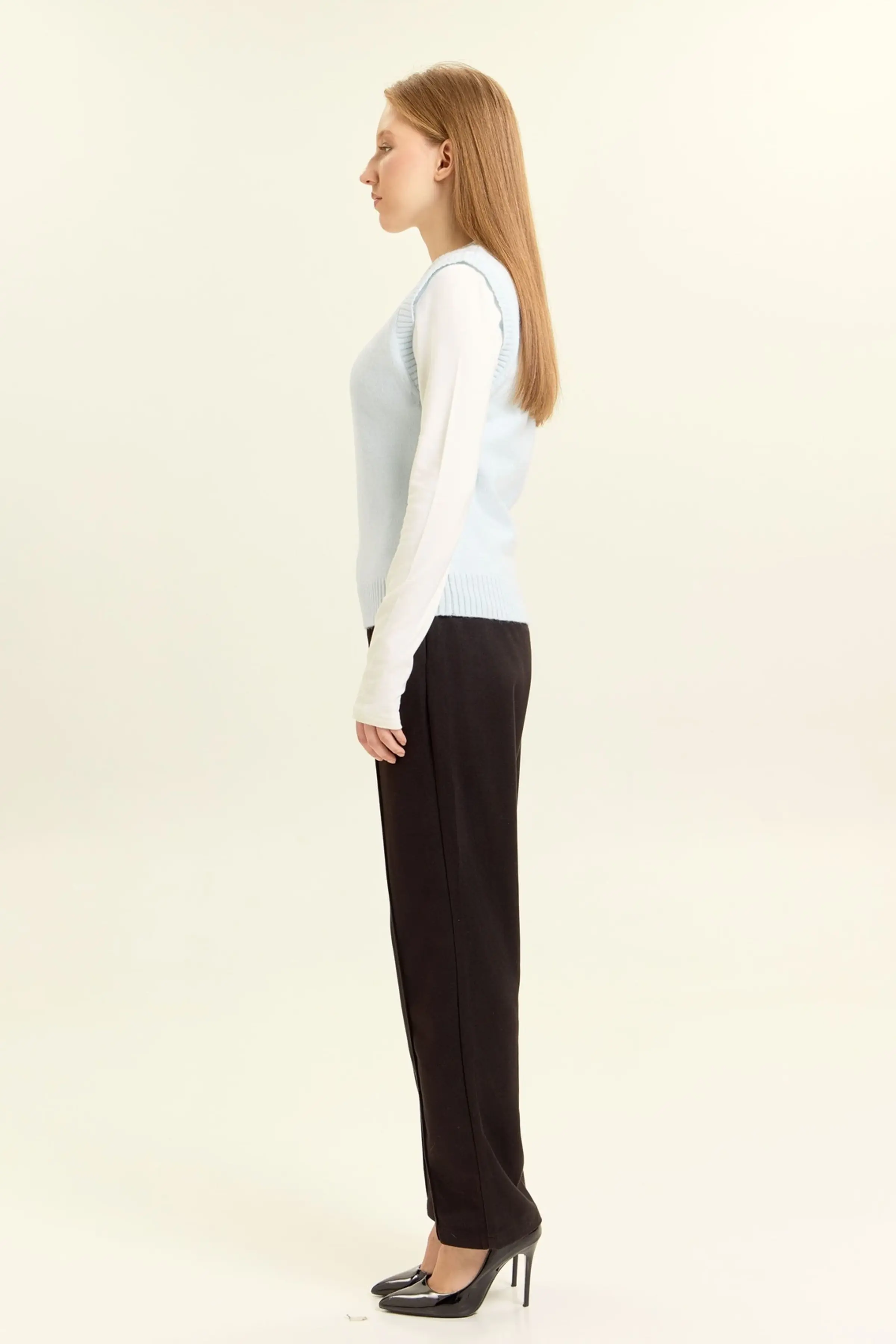 Жилетка голубой для женщин 47145-10 68