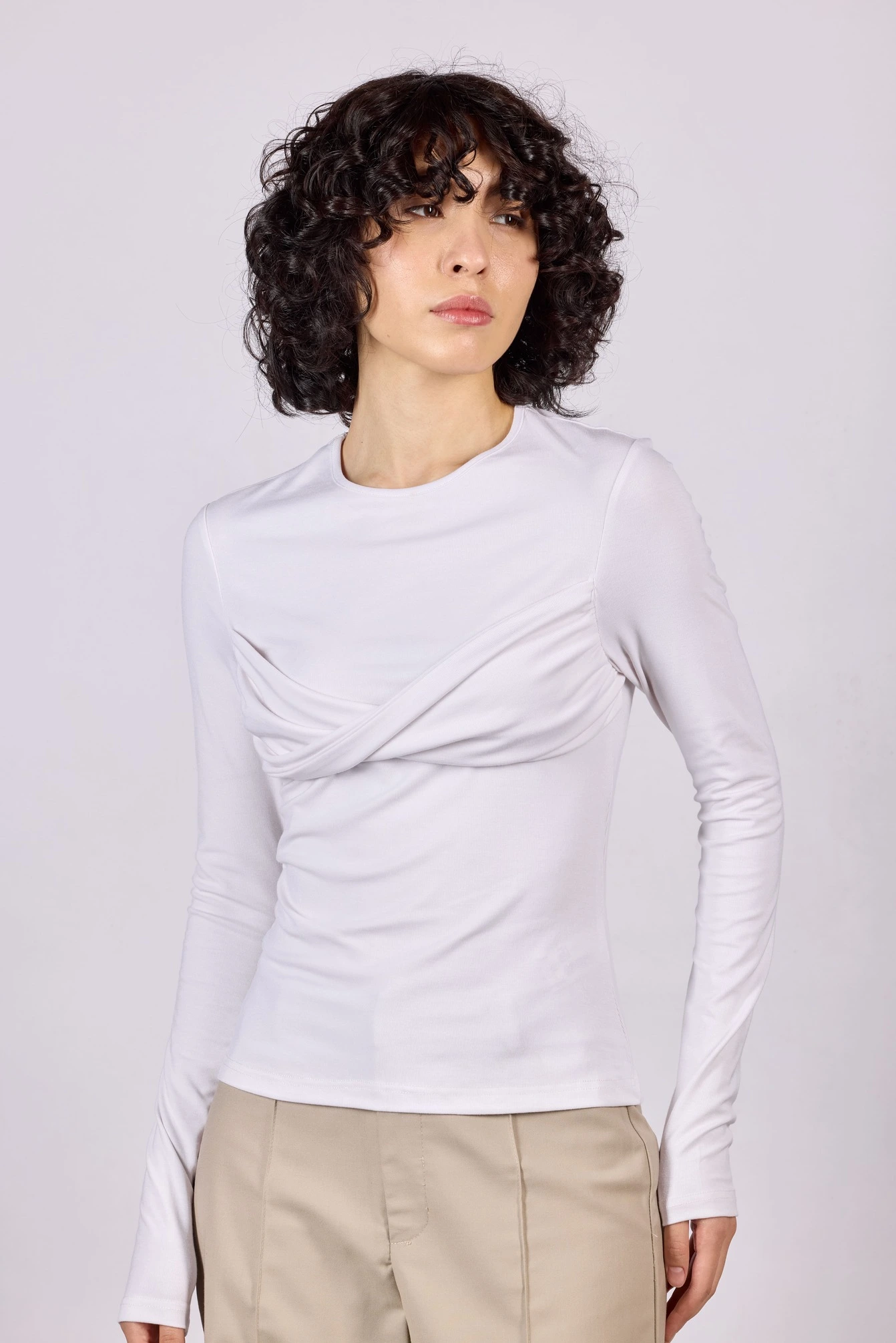 Лонгслив белый для женщин 43139-4 59