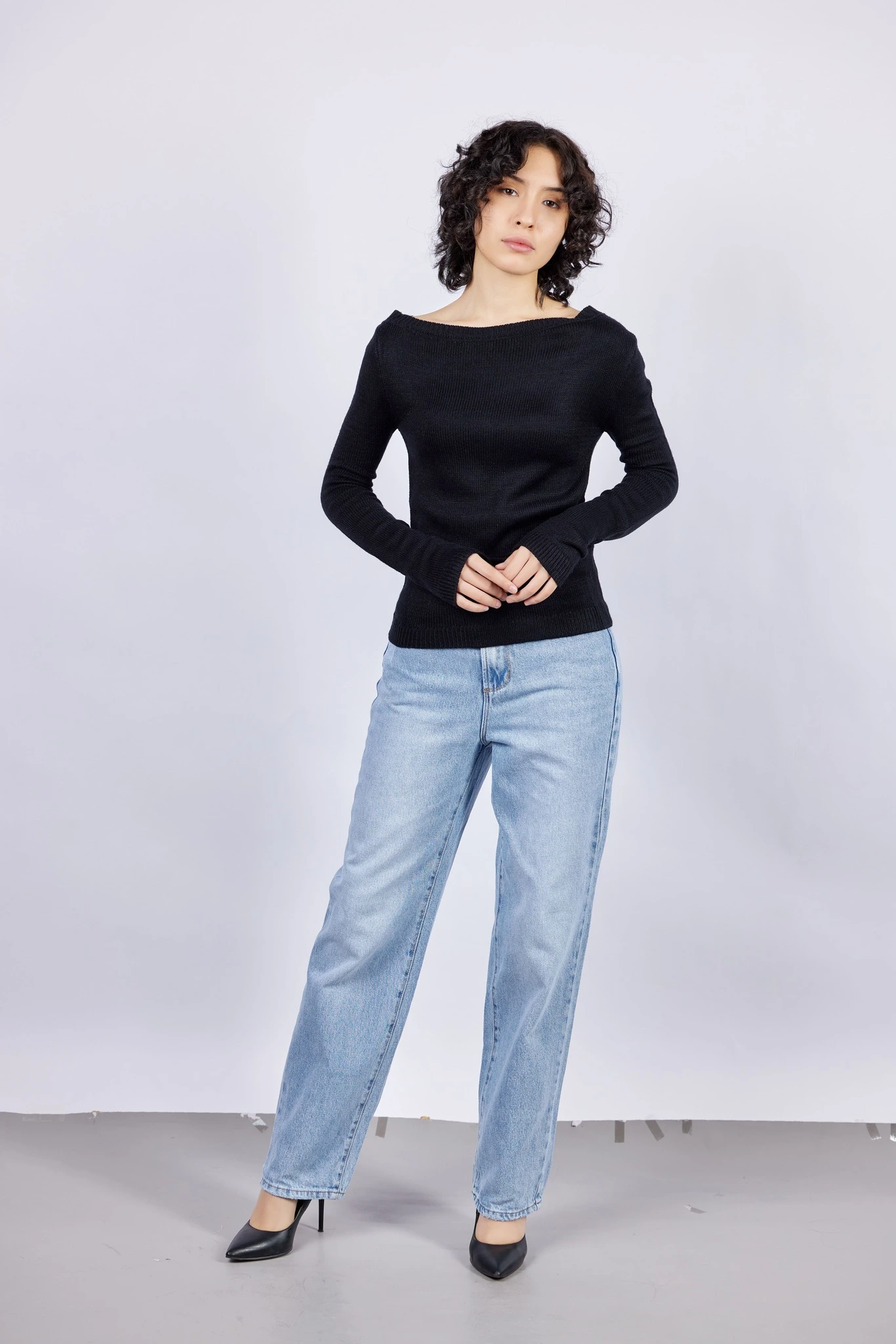 Джемпер черный для женщин 43226-1 60