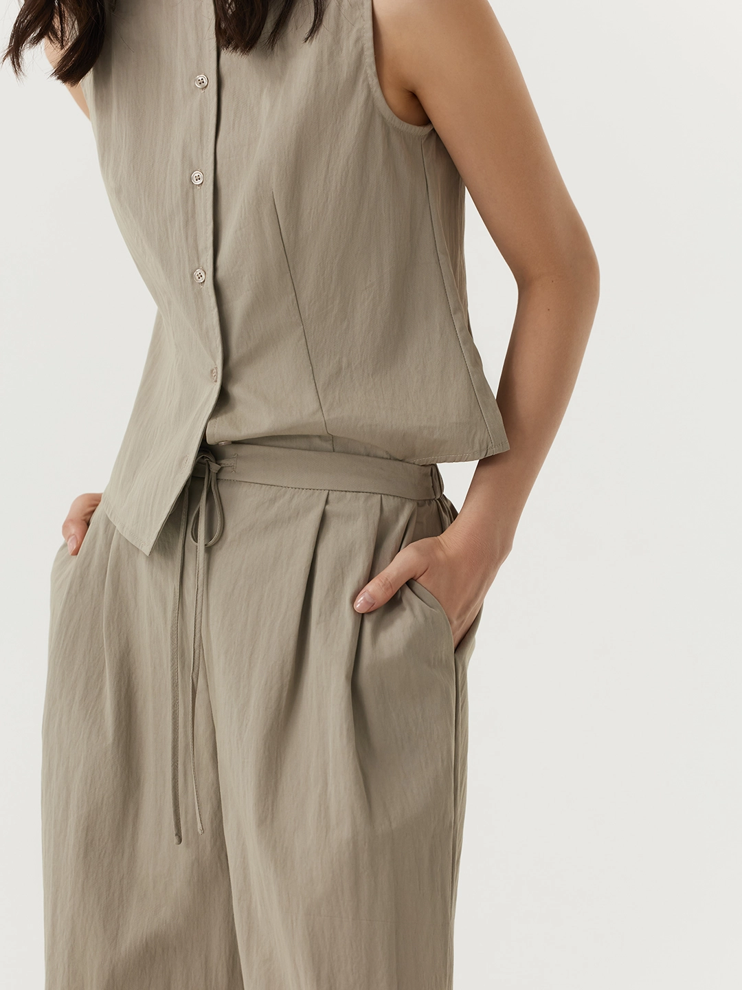 Жилетка хаки для женщин 48210-14 68