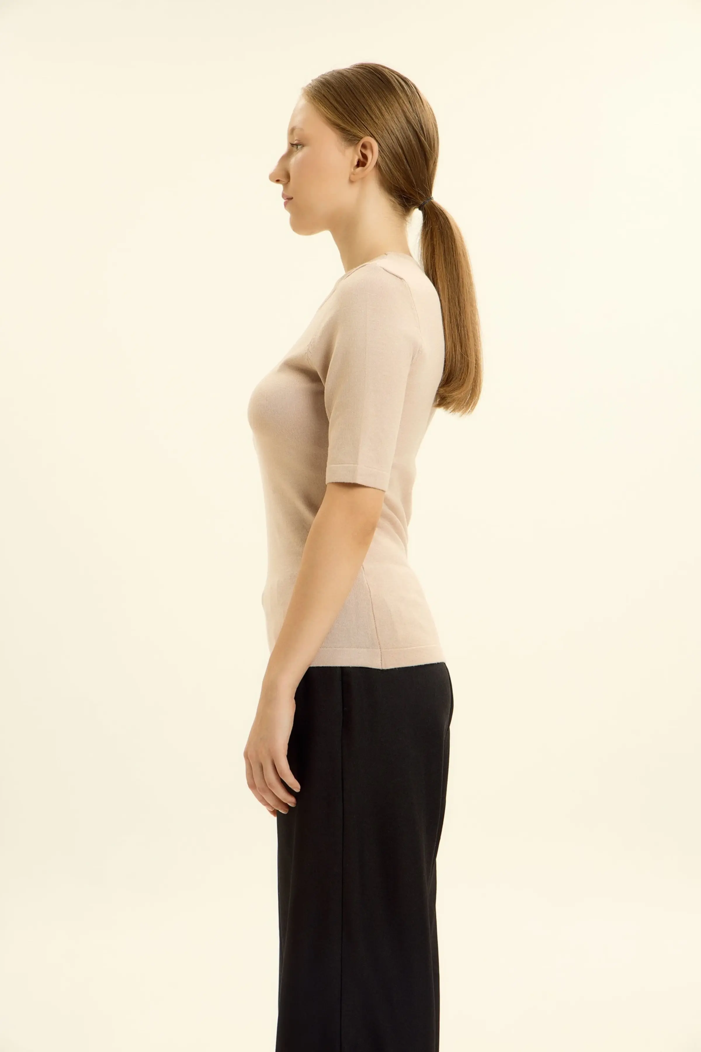 Джемпер бежевый для женщин 46109-15 60