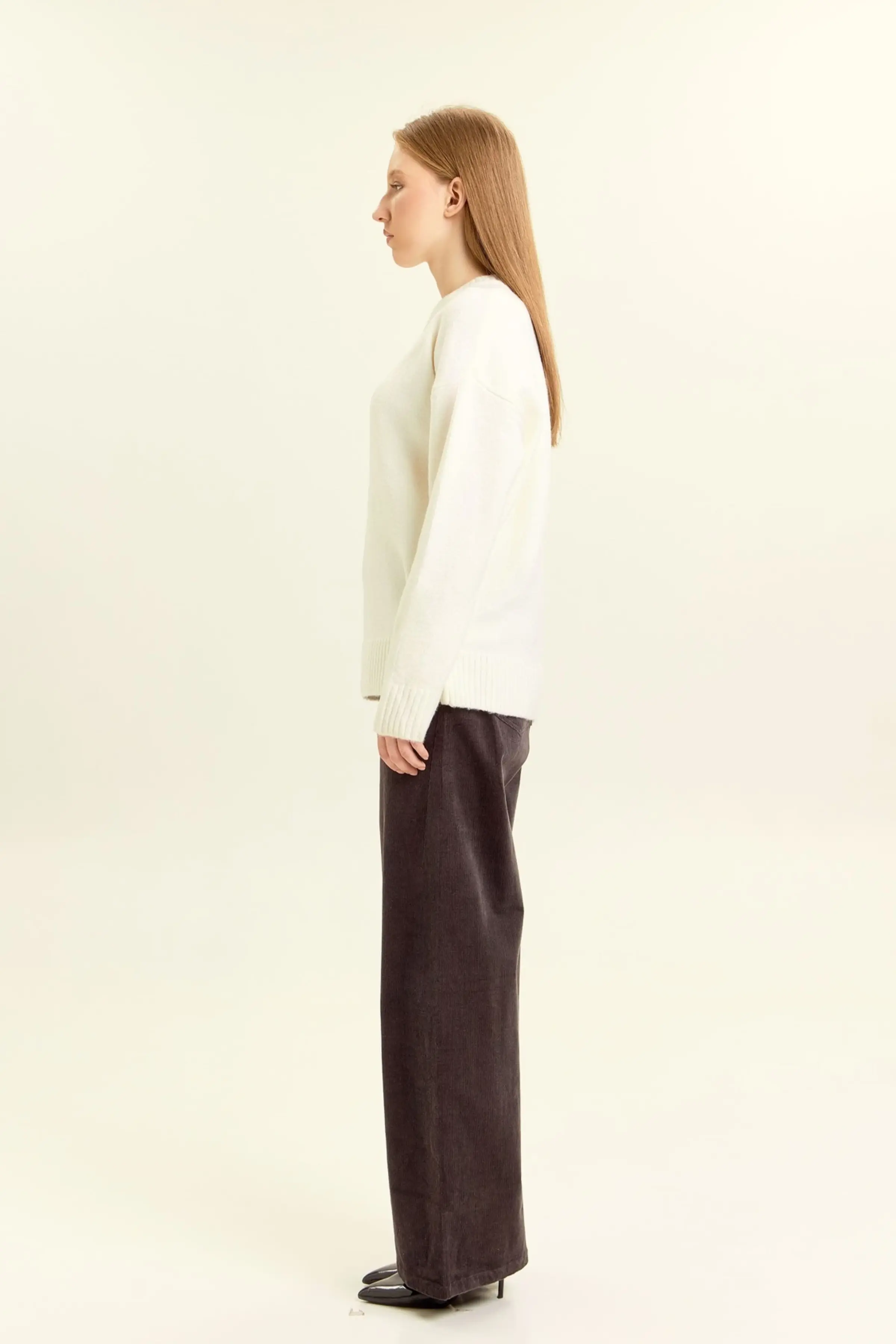 Свитер белый для женщин 47191-4 65