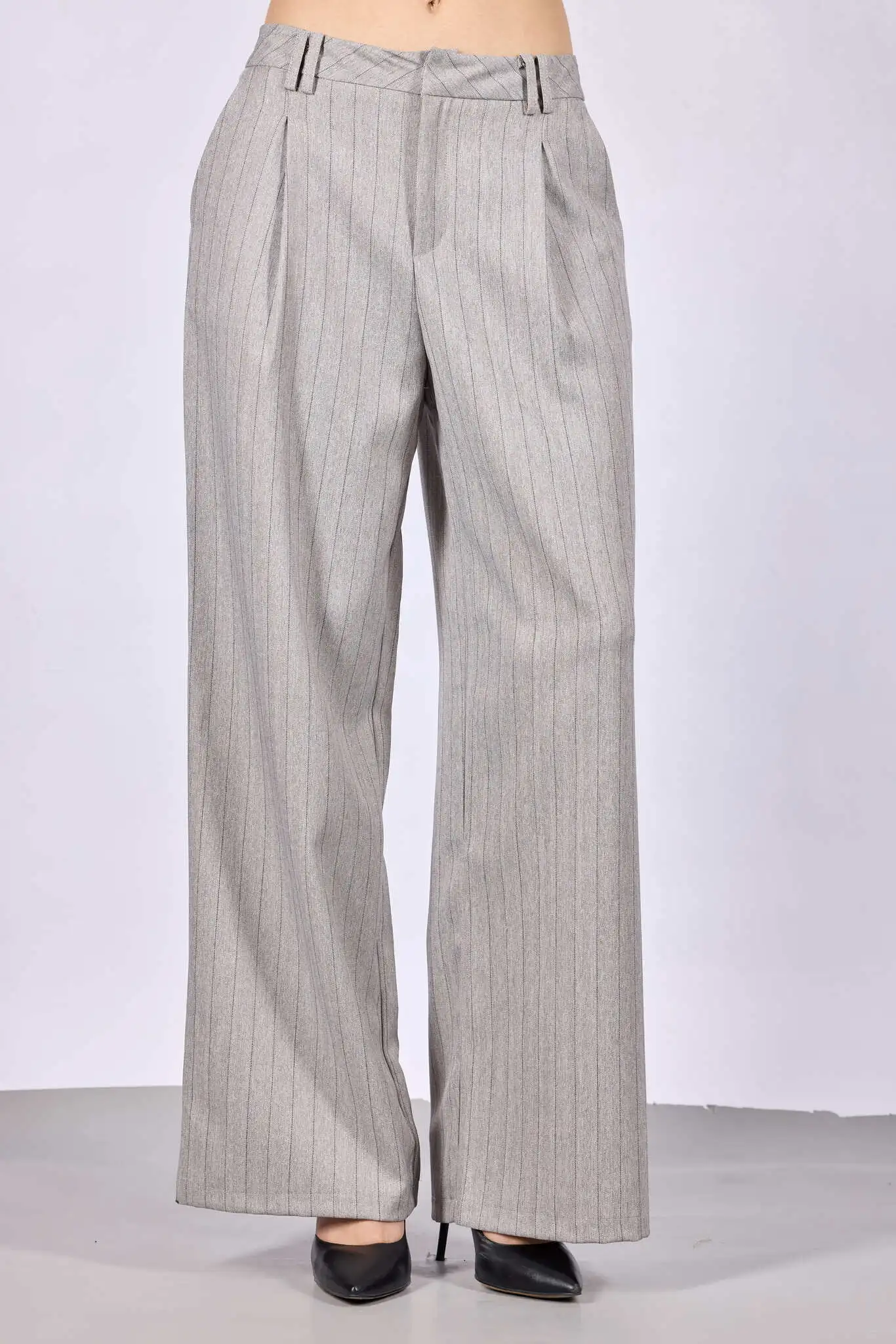 Брюки бело-серая полоска для женщин 44104-49 71