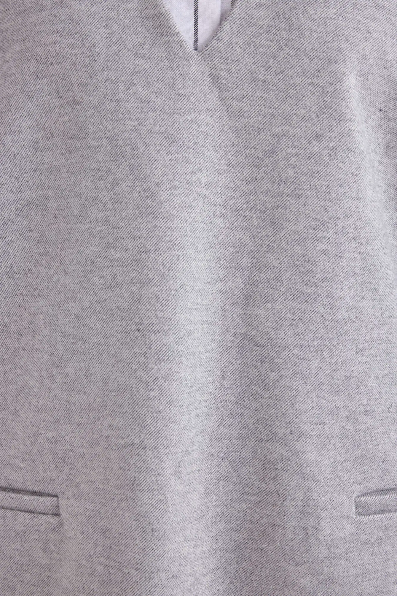 Жилетка светло-серый для женщин 42266-9
 68