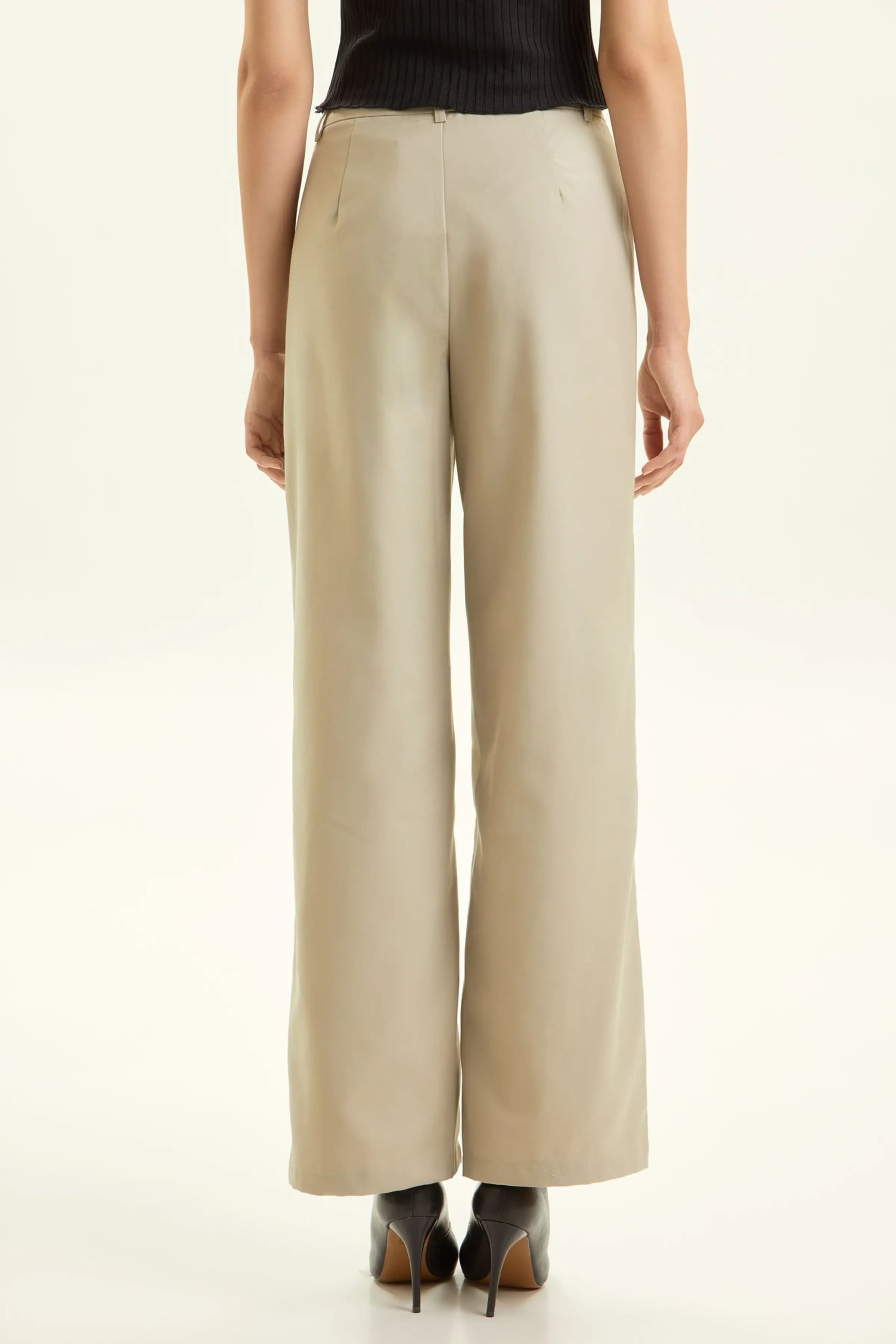 Брюки бежевый для женщин 44295-15 71