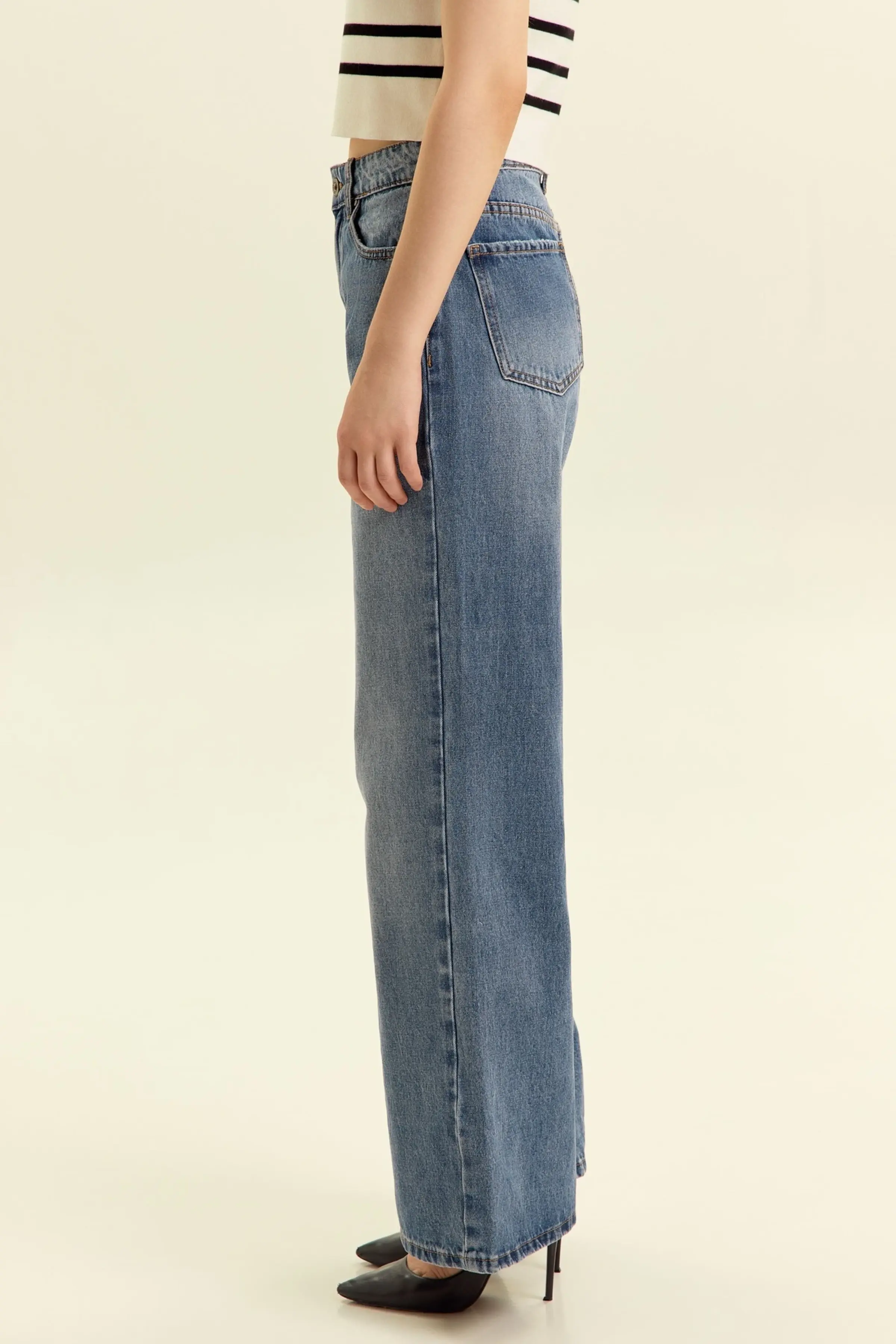 Джинсы светло-синий для женщин 46855-195 74