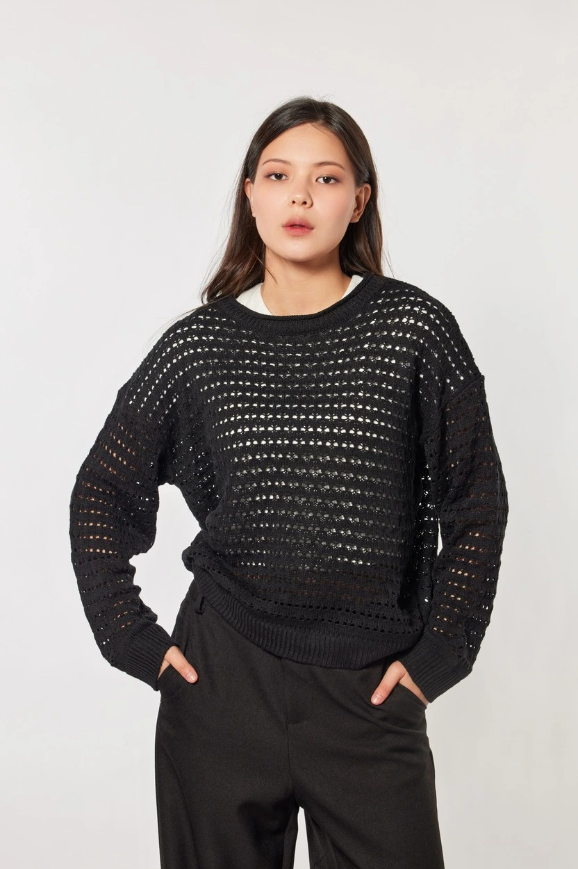 Джемпер черный для женщин 44163-1 60