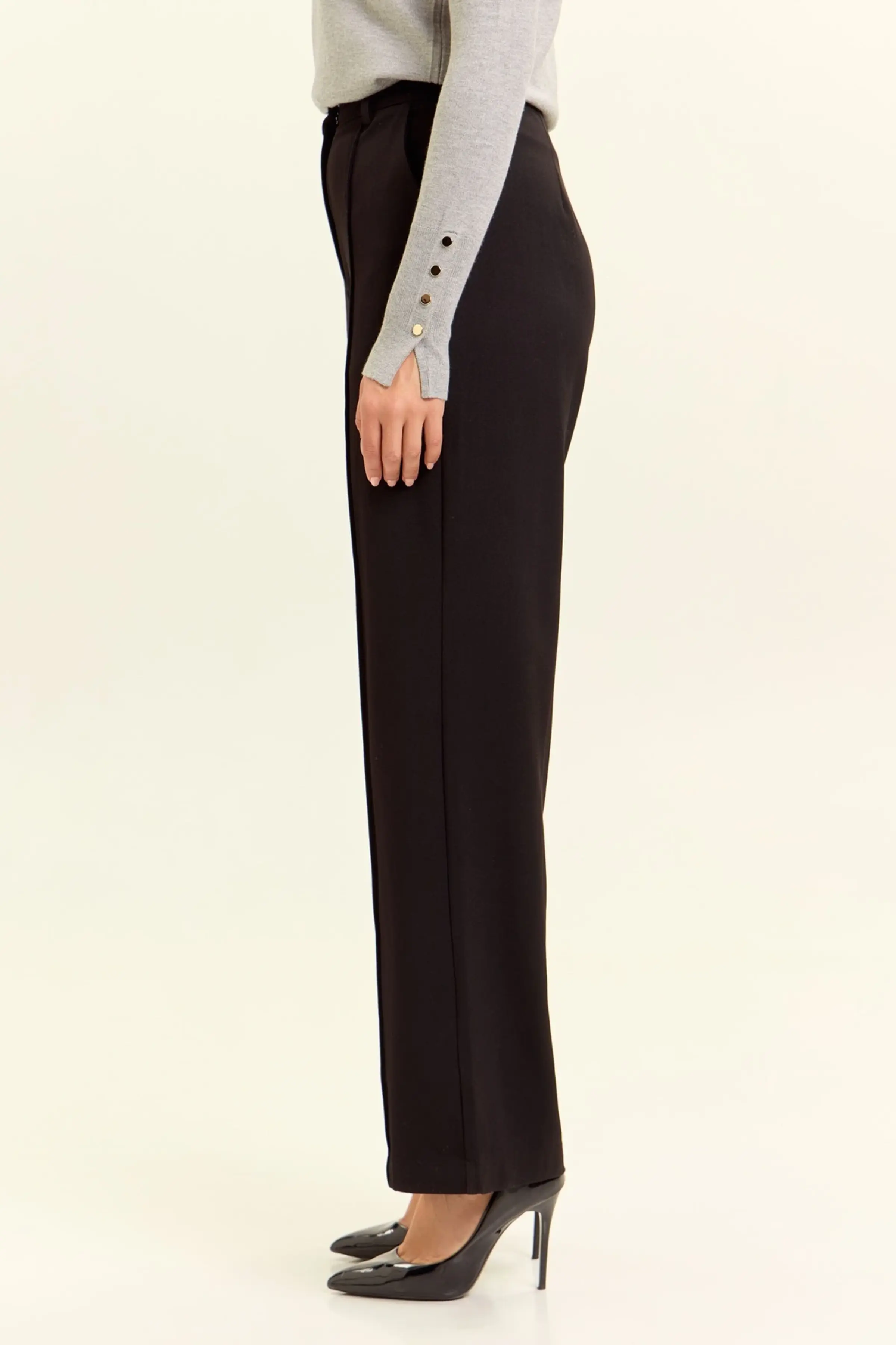 Брюки черный для женщин 47141-1 71