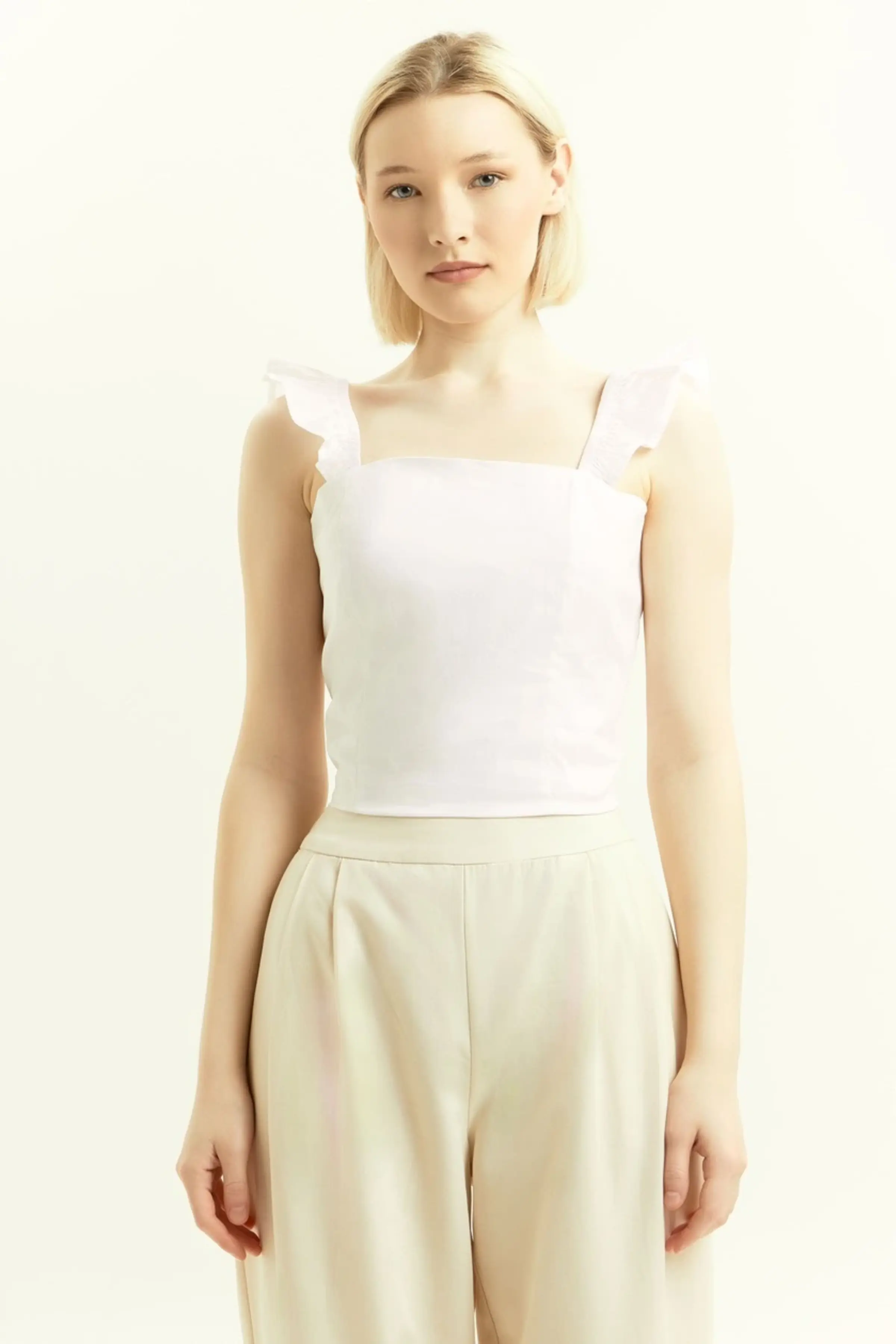 Топ белый для женщин 45185-4 46