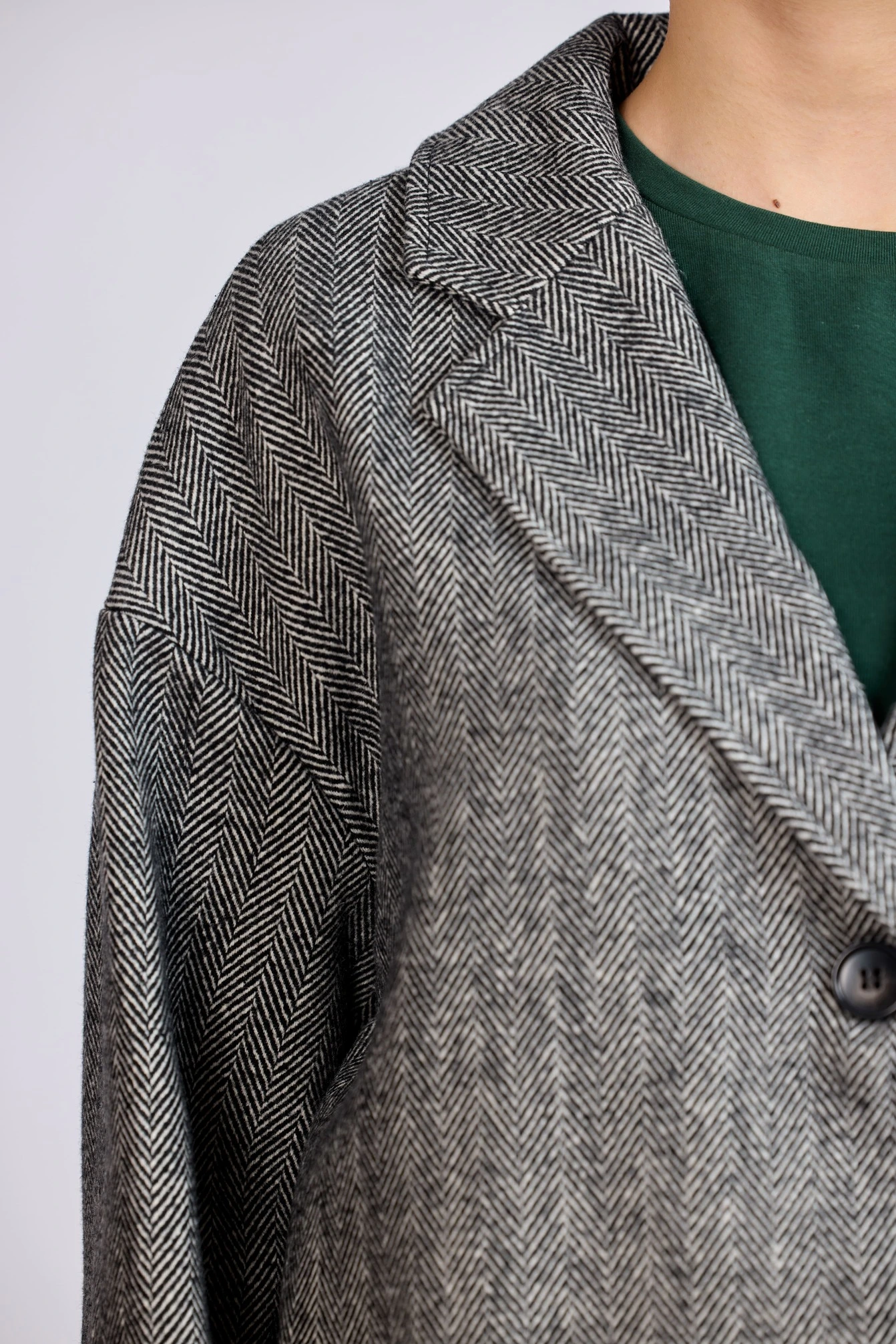 Пальто серый для женщин 43417-61 53