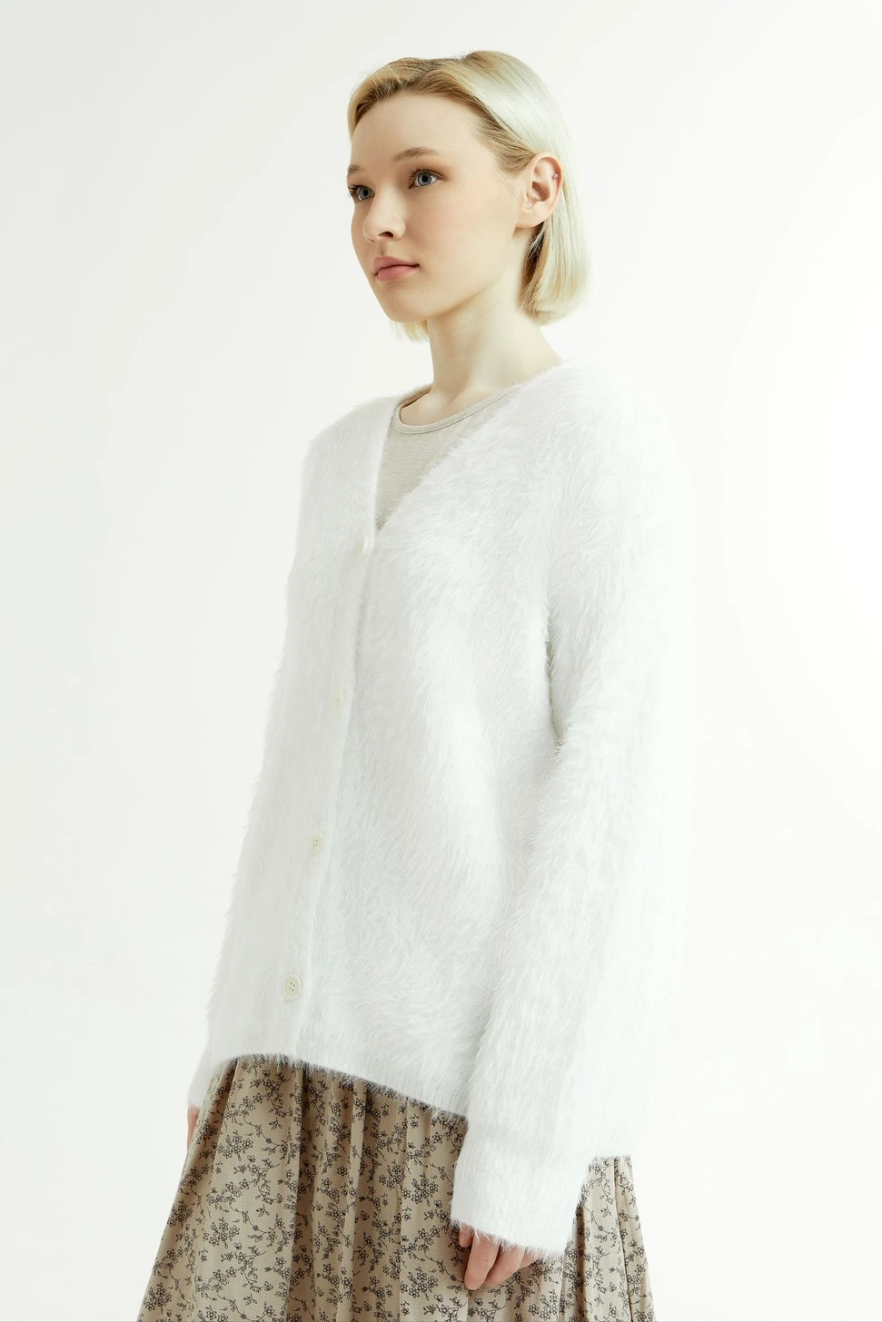 Кардиган белый для женщин 43142-4 50