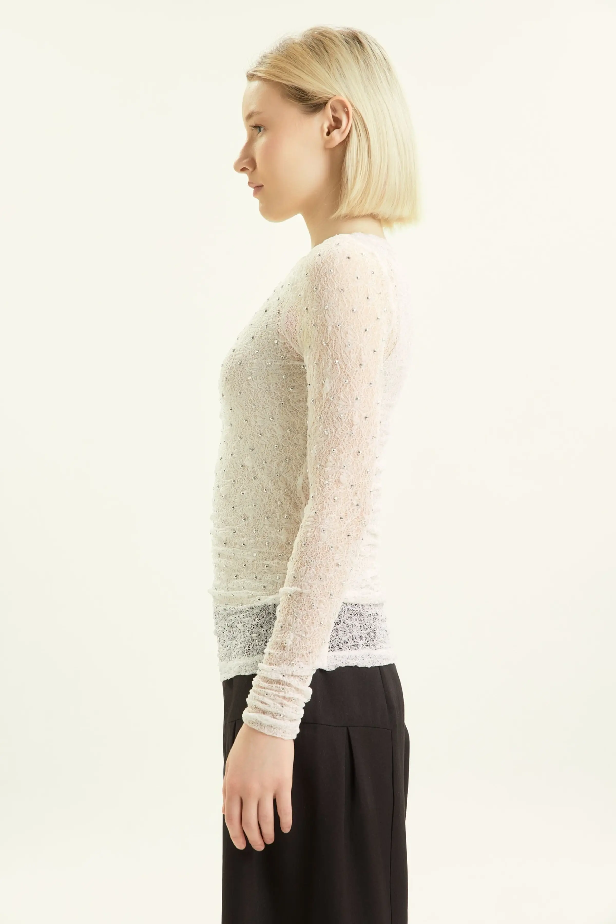 Лонгслив белый для женщин 44204-4 59