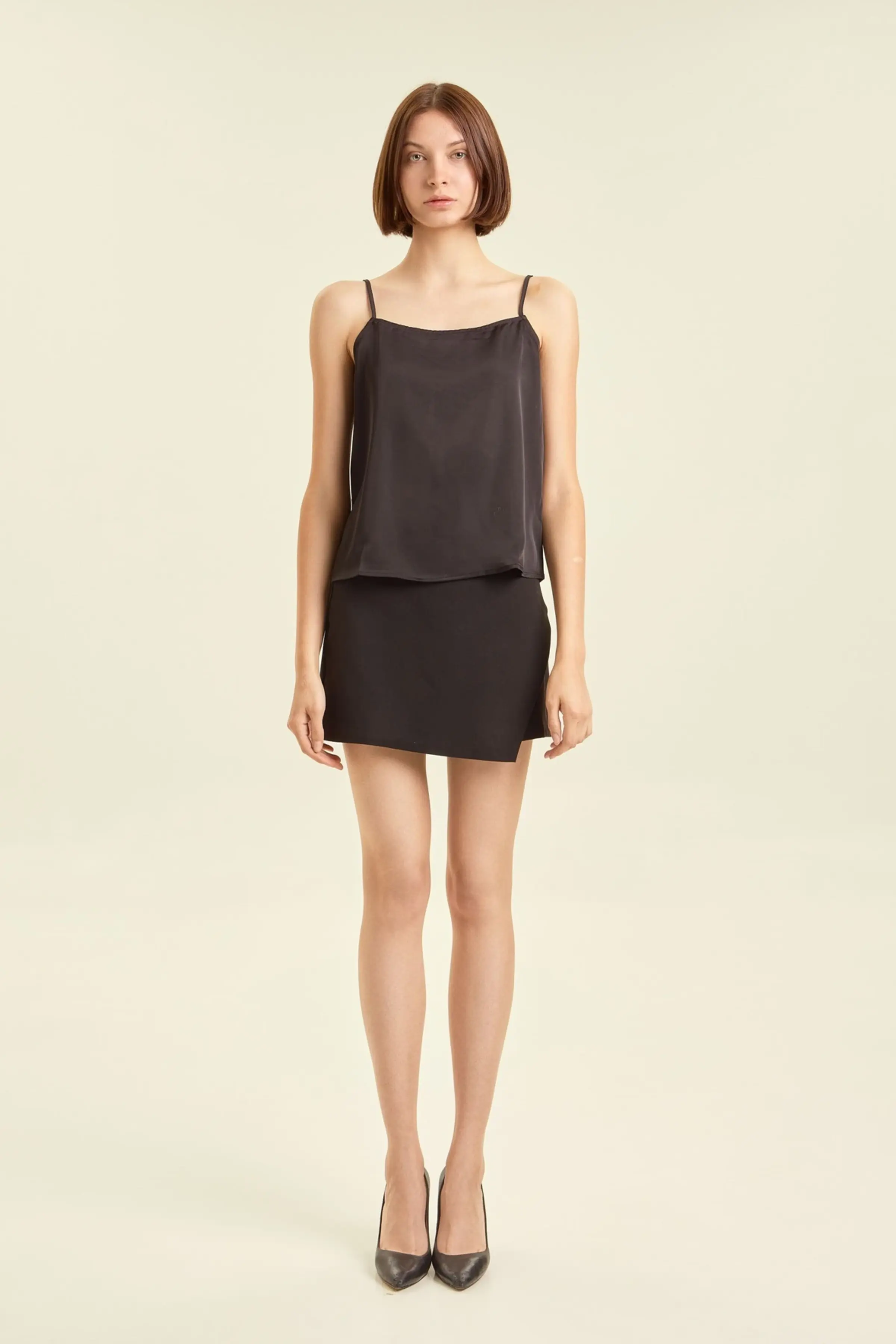 Топ черный для женщин 47261-1 46