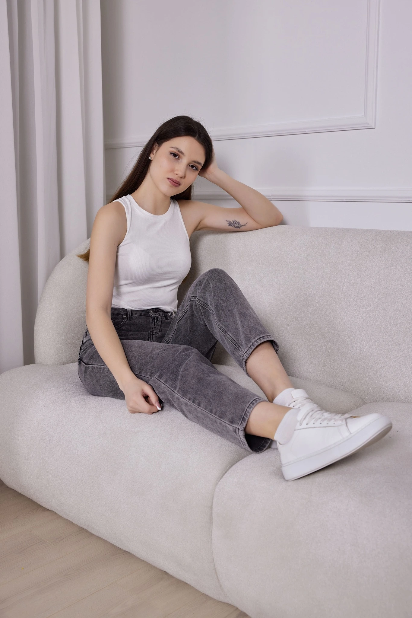 Джинсы черный для женщин 40755-1 74