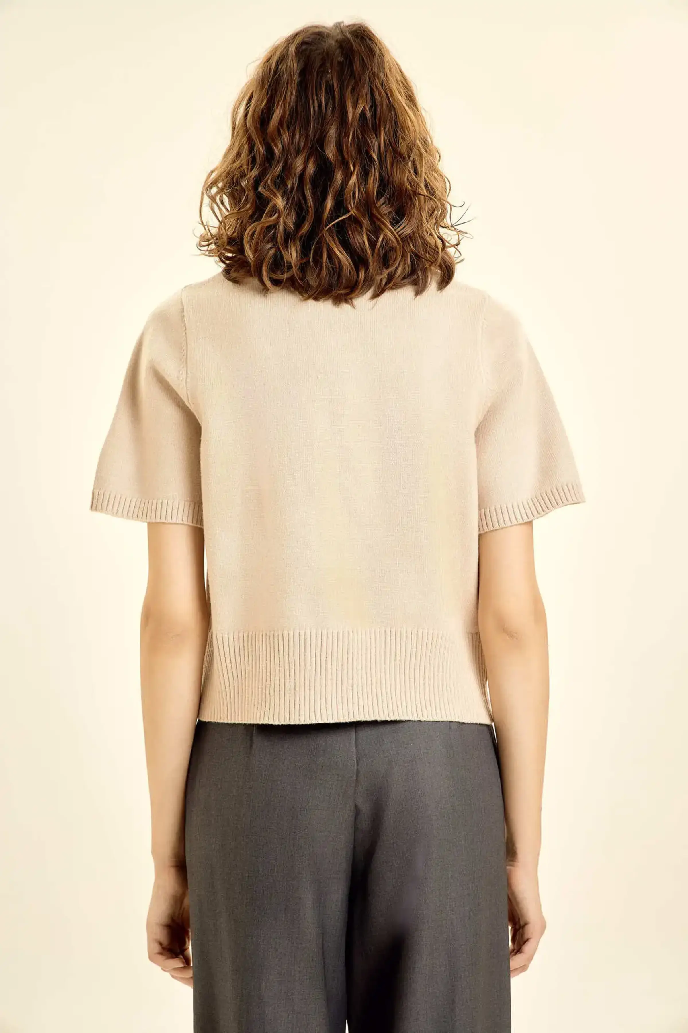 Кардиган бежевый для женщин 46153-15 50