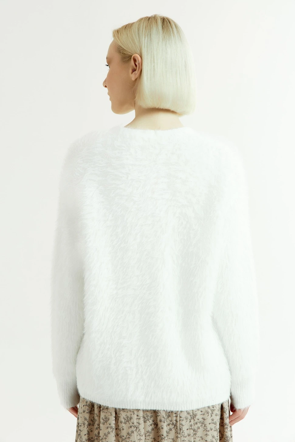 Кардиган белый для женщин 43142-4 50