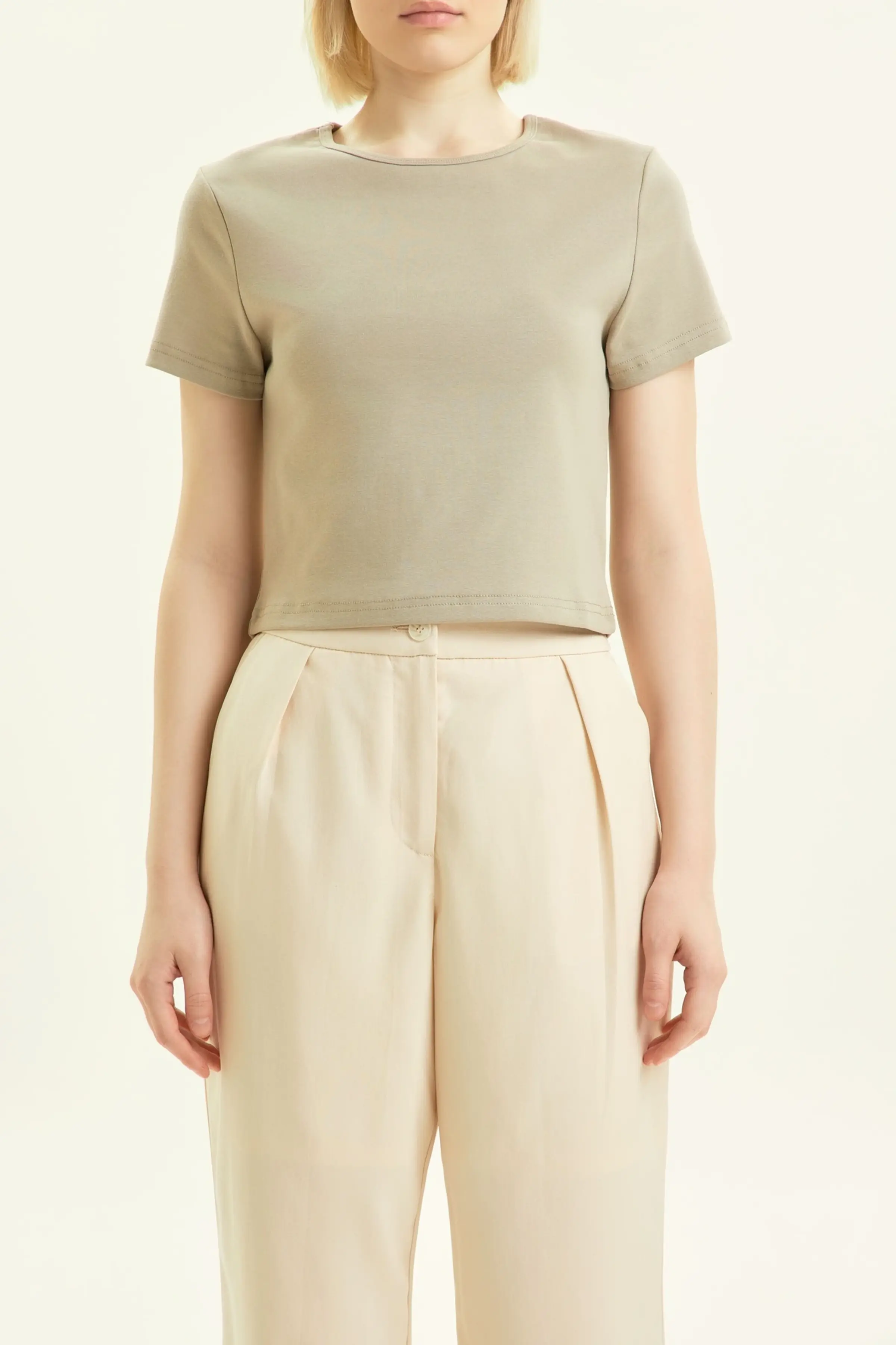 Футболка хаки для женщин 45325-14 67