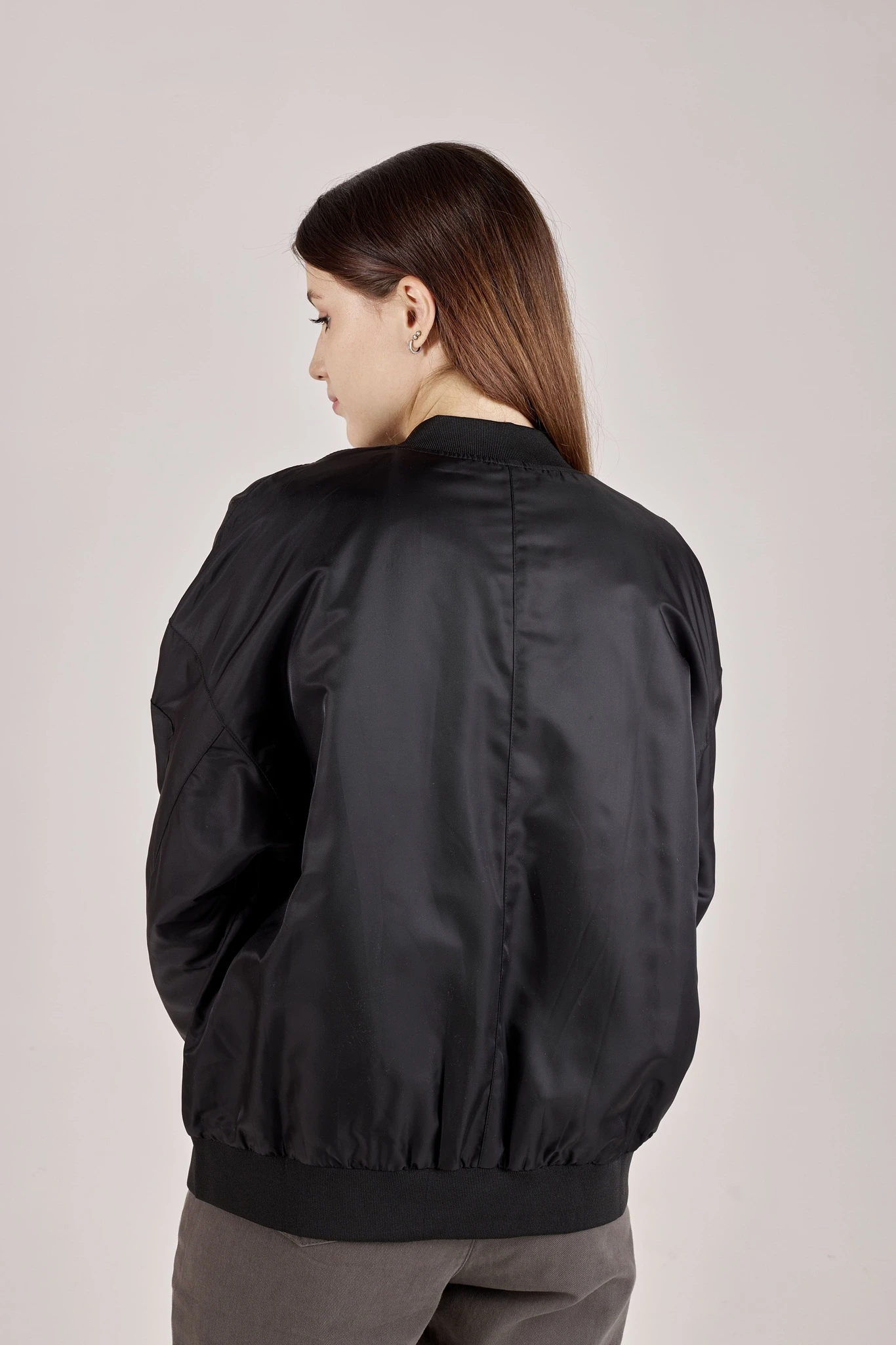Бомбер черный для женщин 351/431/30231-1 70