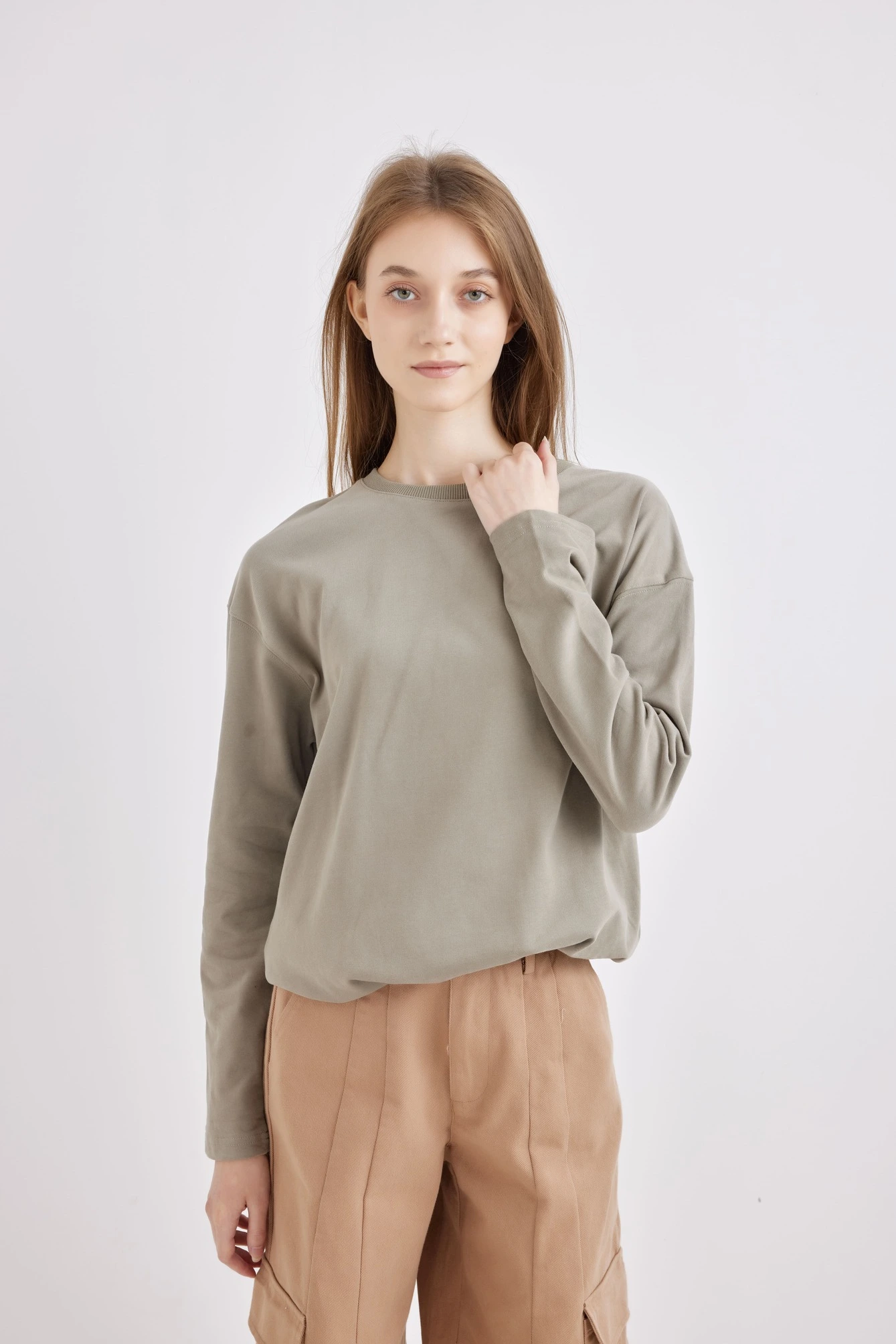 Лонгслив хаки для женщин 42124-14 59