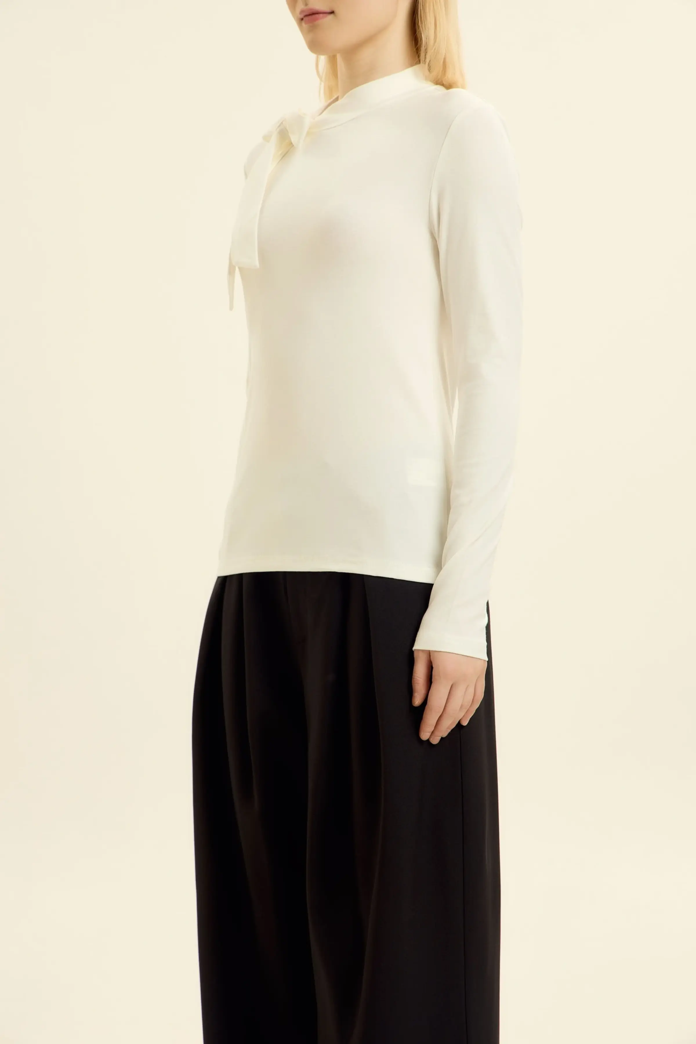 Лонгслив белый для женщин 46220-4 59