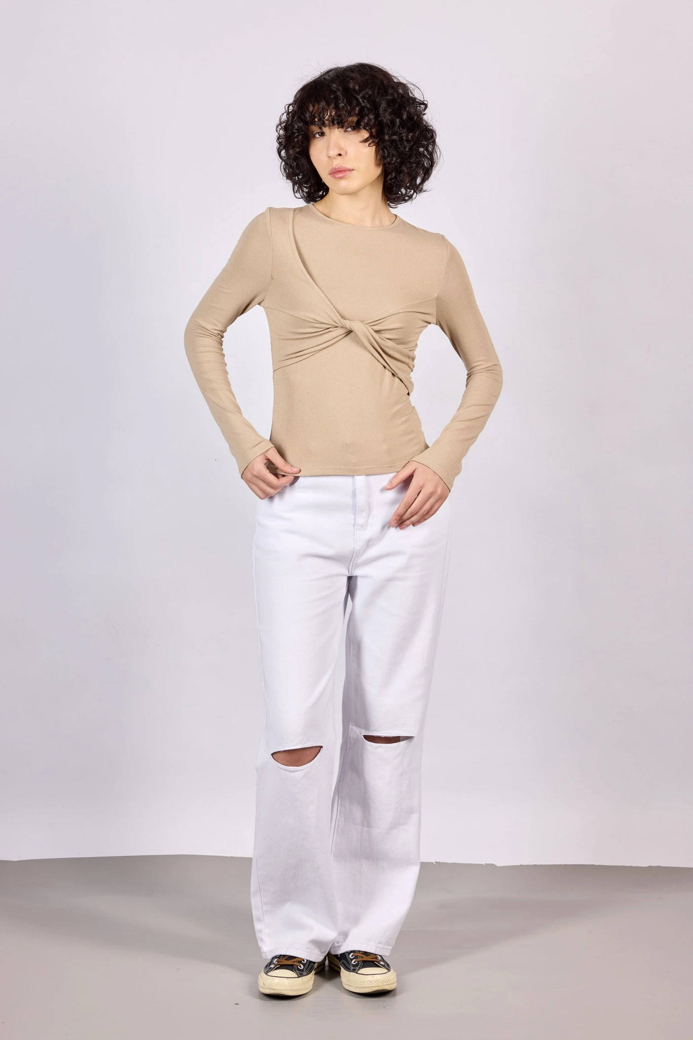 Лонгслив бежевый для женщин 44257-15 59