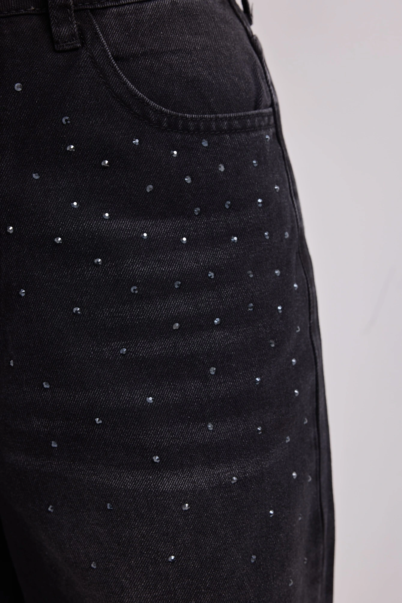 Джинсы черный для женщин 40187-1 74