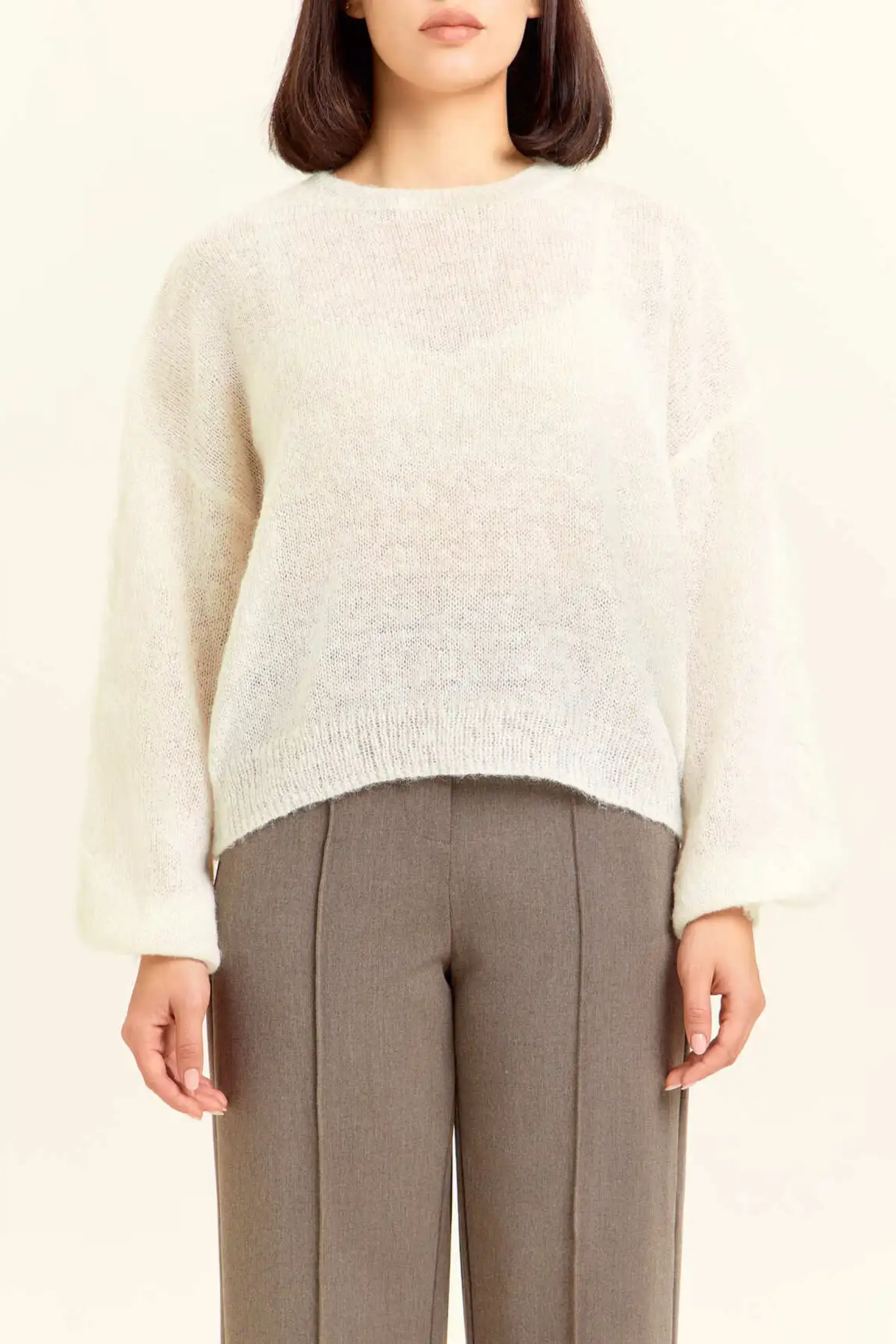 Свитер белый для женщин 47142-4 65