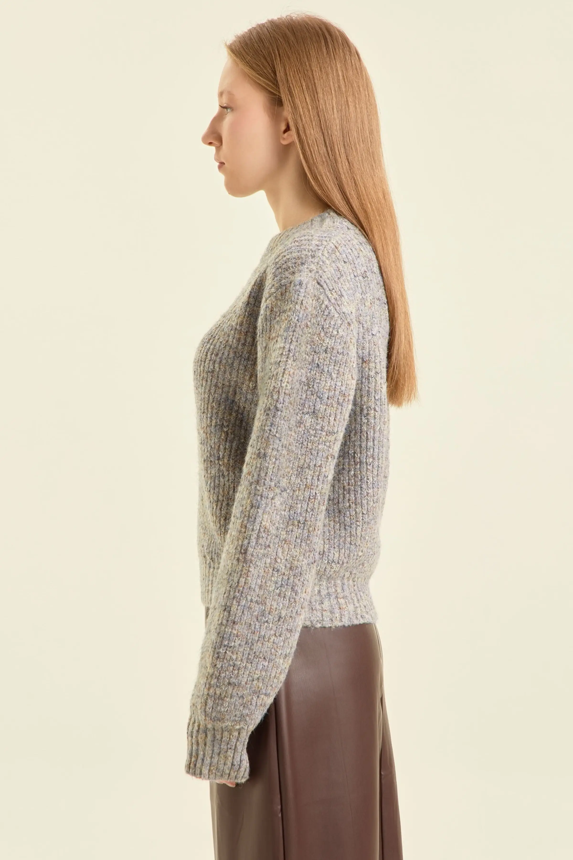 Свитер серый для женщин 47295-61 65