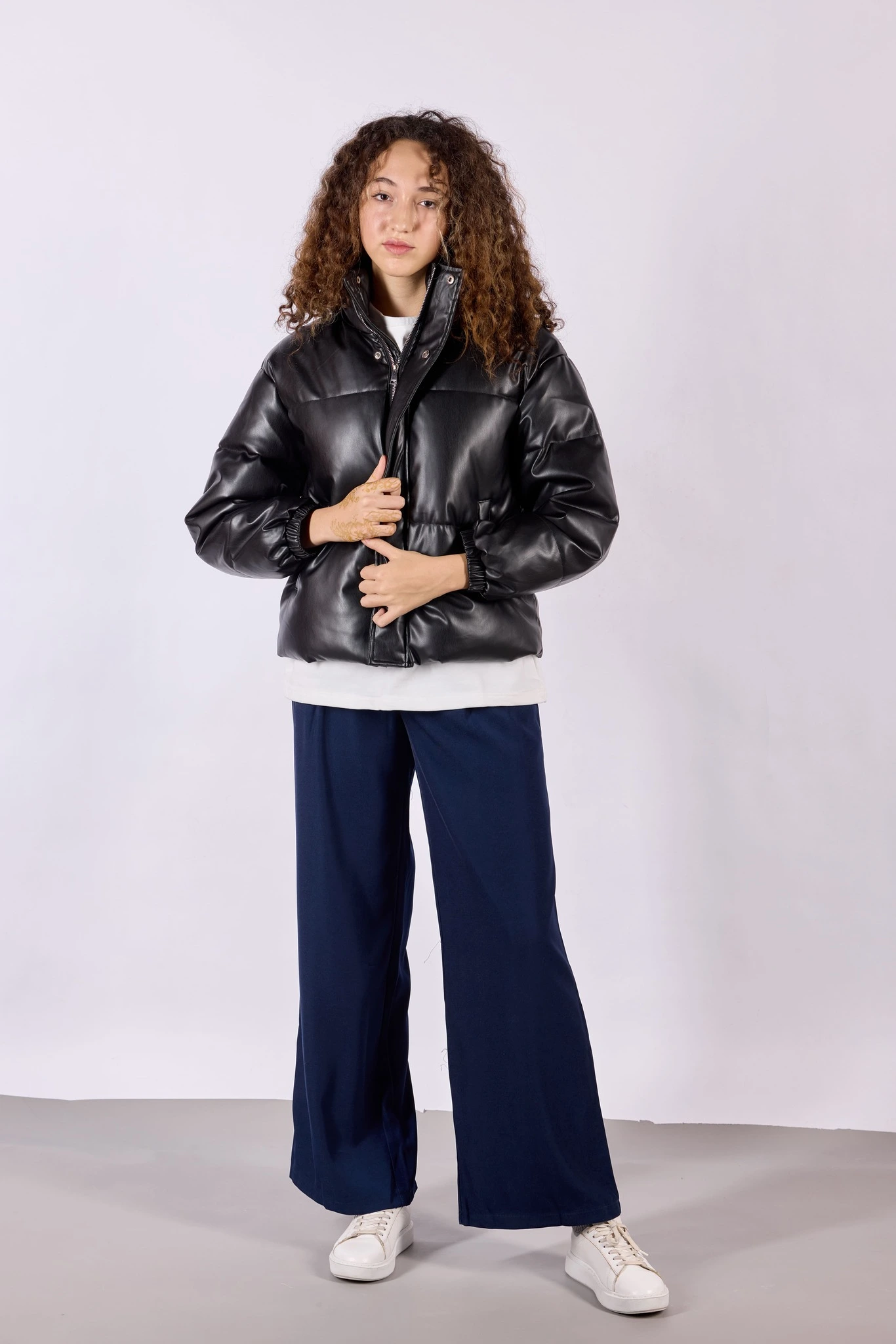 Куртка черный для женщин 43410-1 47