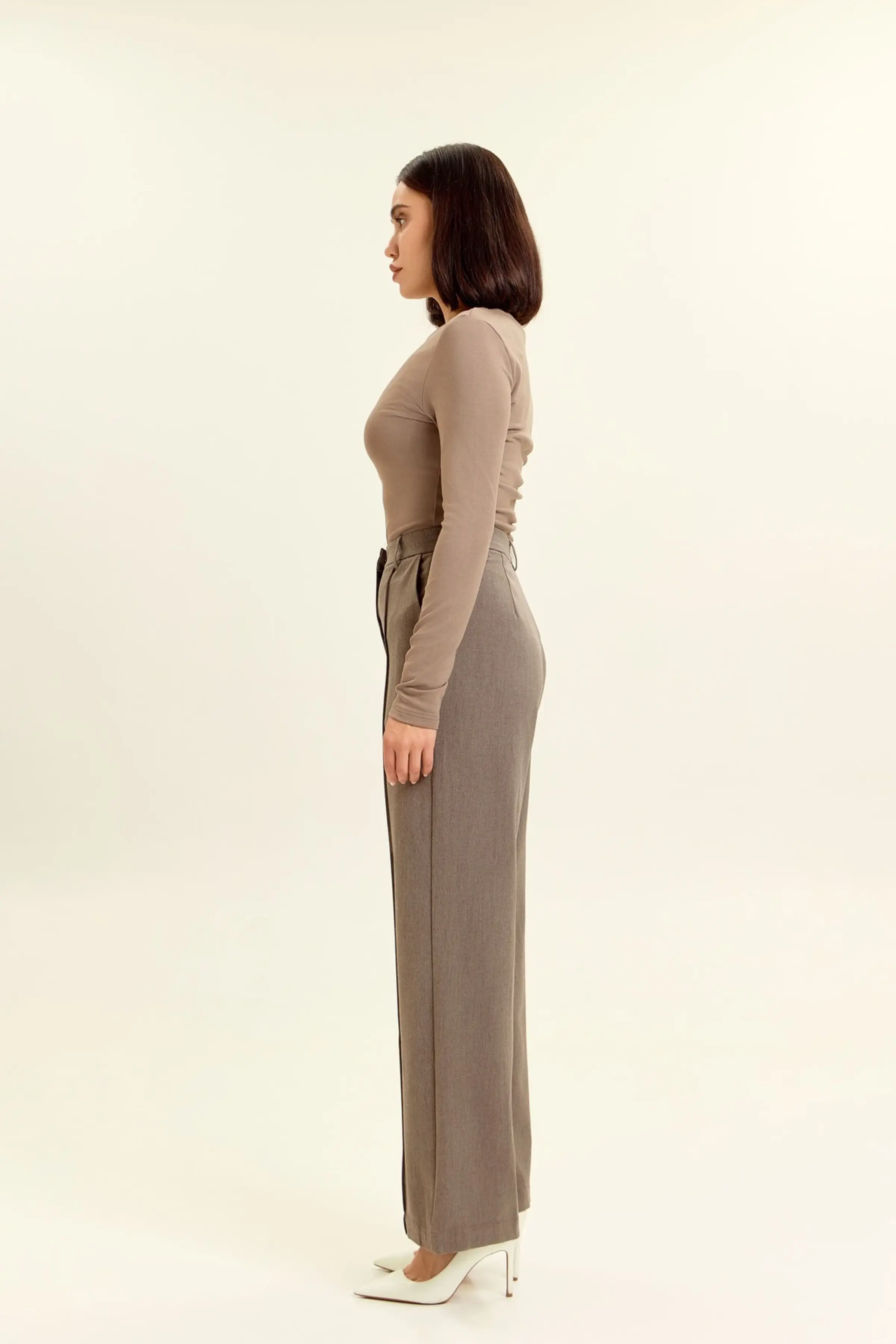 Брюки коричневый для женщин 47141-13 71