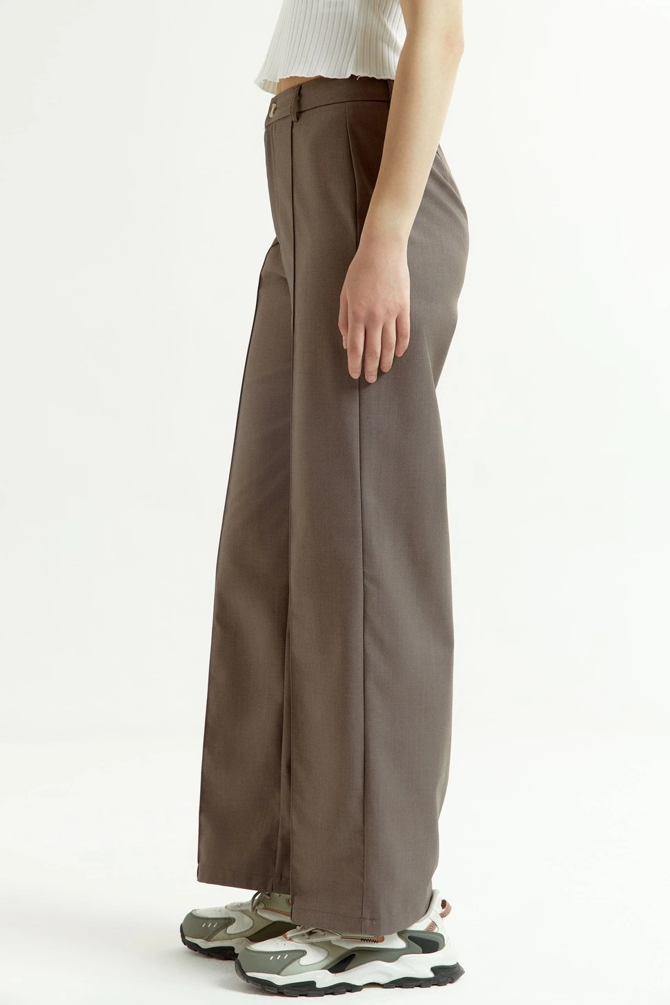 Брюки коричневый для женщин 44295-13 71