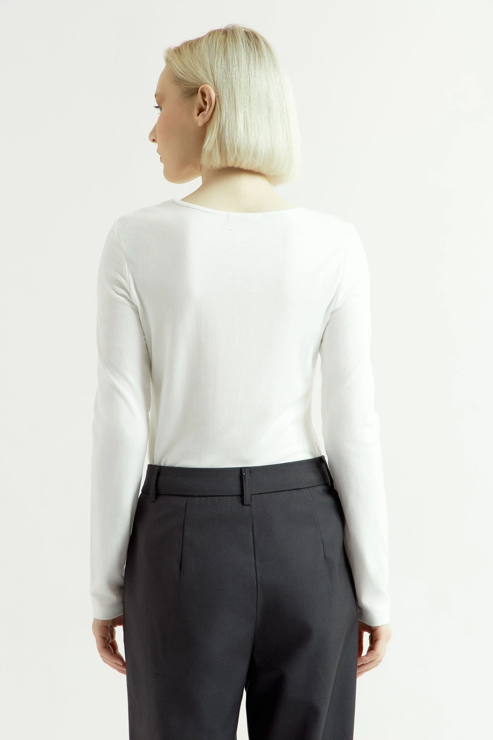 Лонгслив белый для женщин 43120-4 59