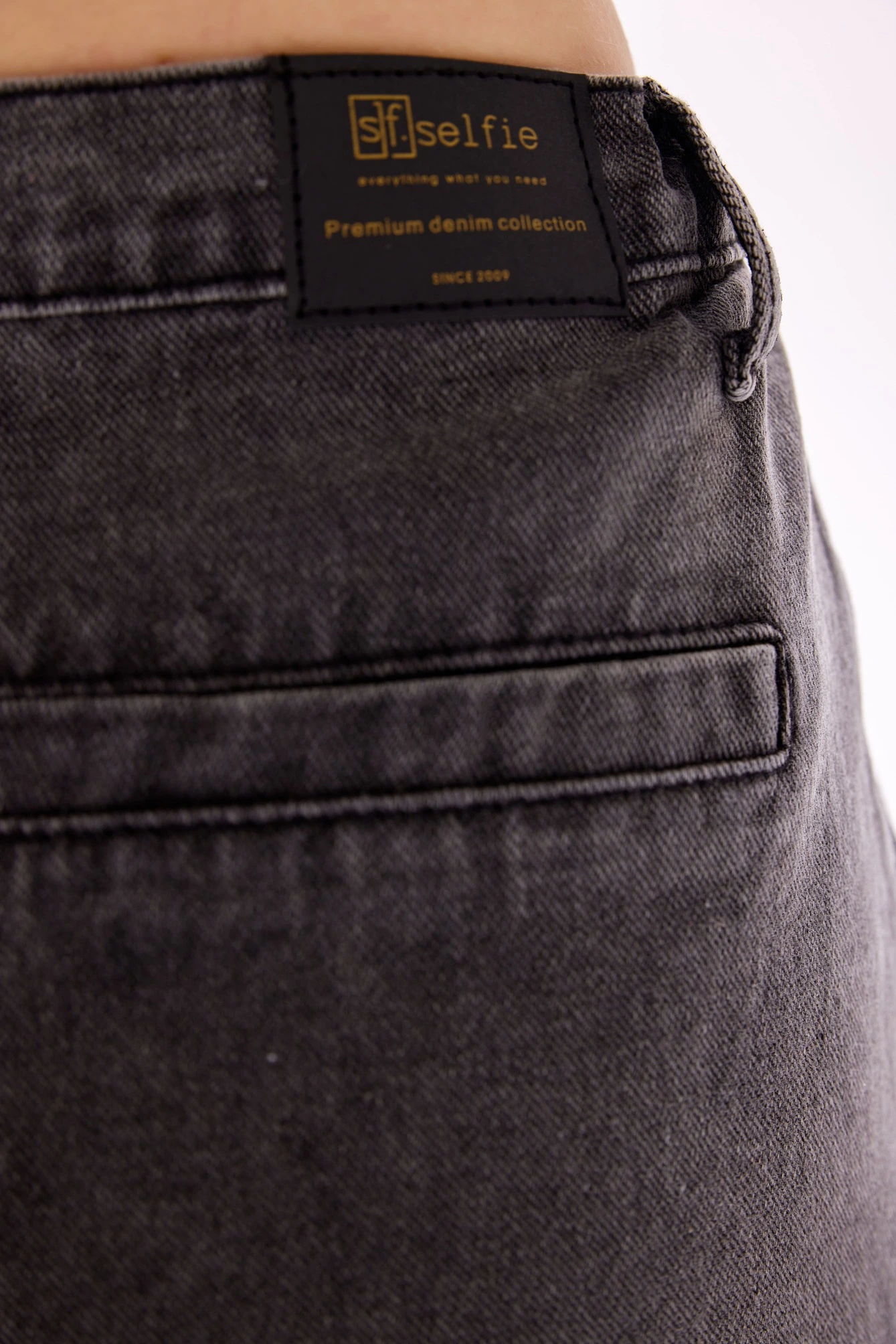 Джинсы серый для женщин 39162-61 74