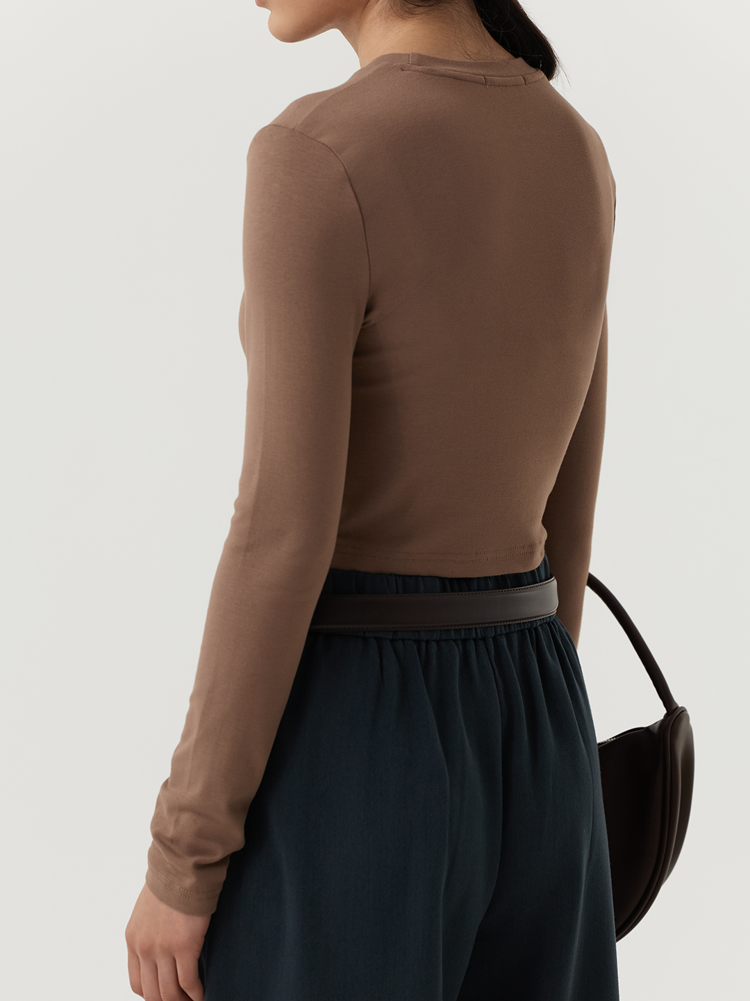 Лонгслив коричневый для женщин 48267-13 59