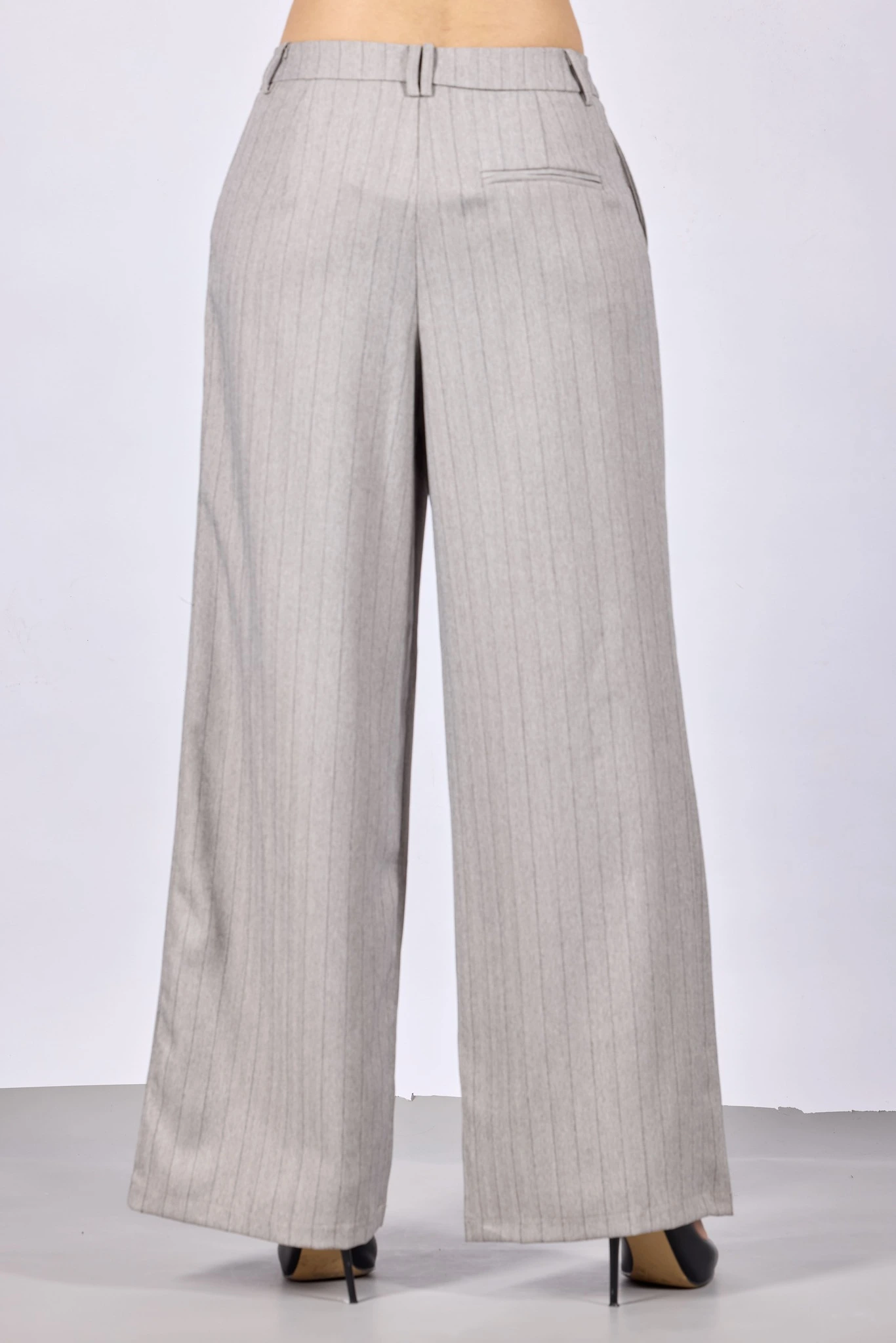 Брюки бело-серая полоска для женщин 44104-49 71