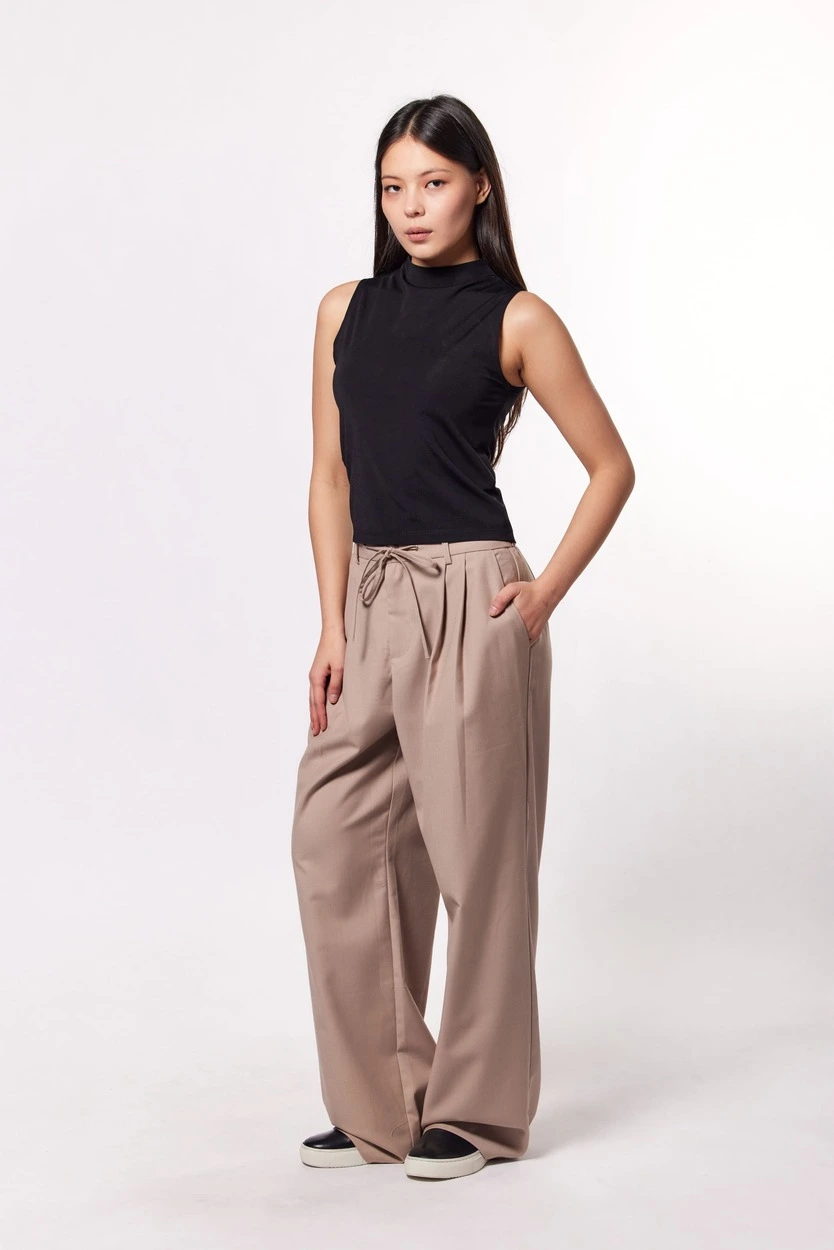 Топ черный для женщин 42180-1 46