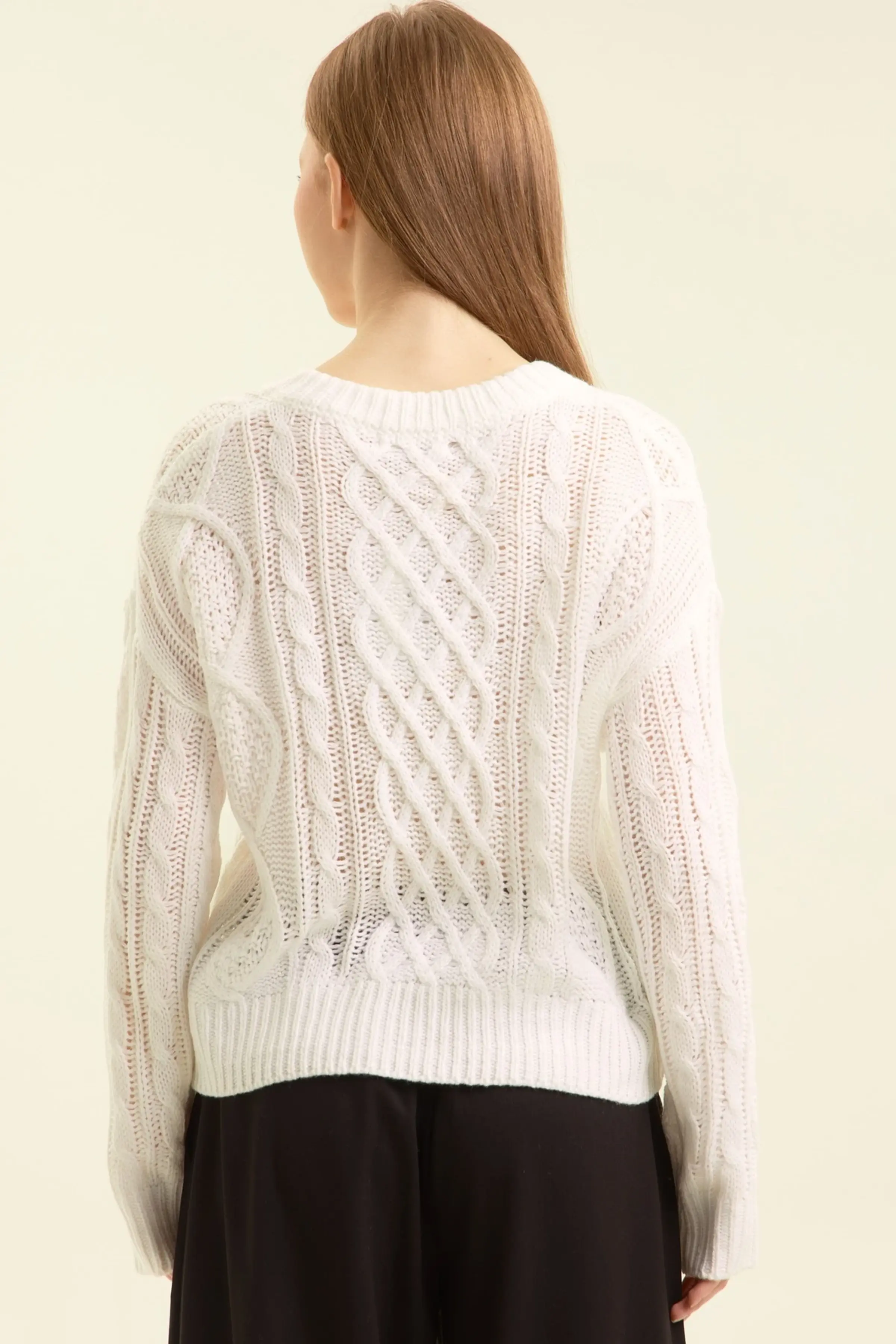 Свитер белый для женщин 47304-4 65