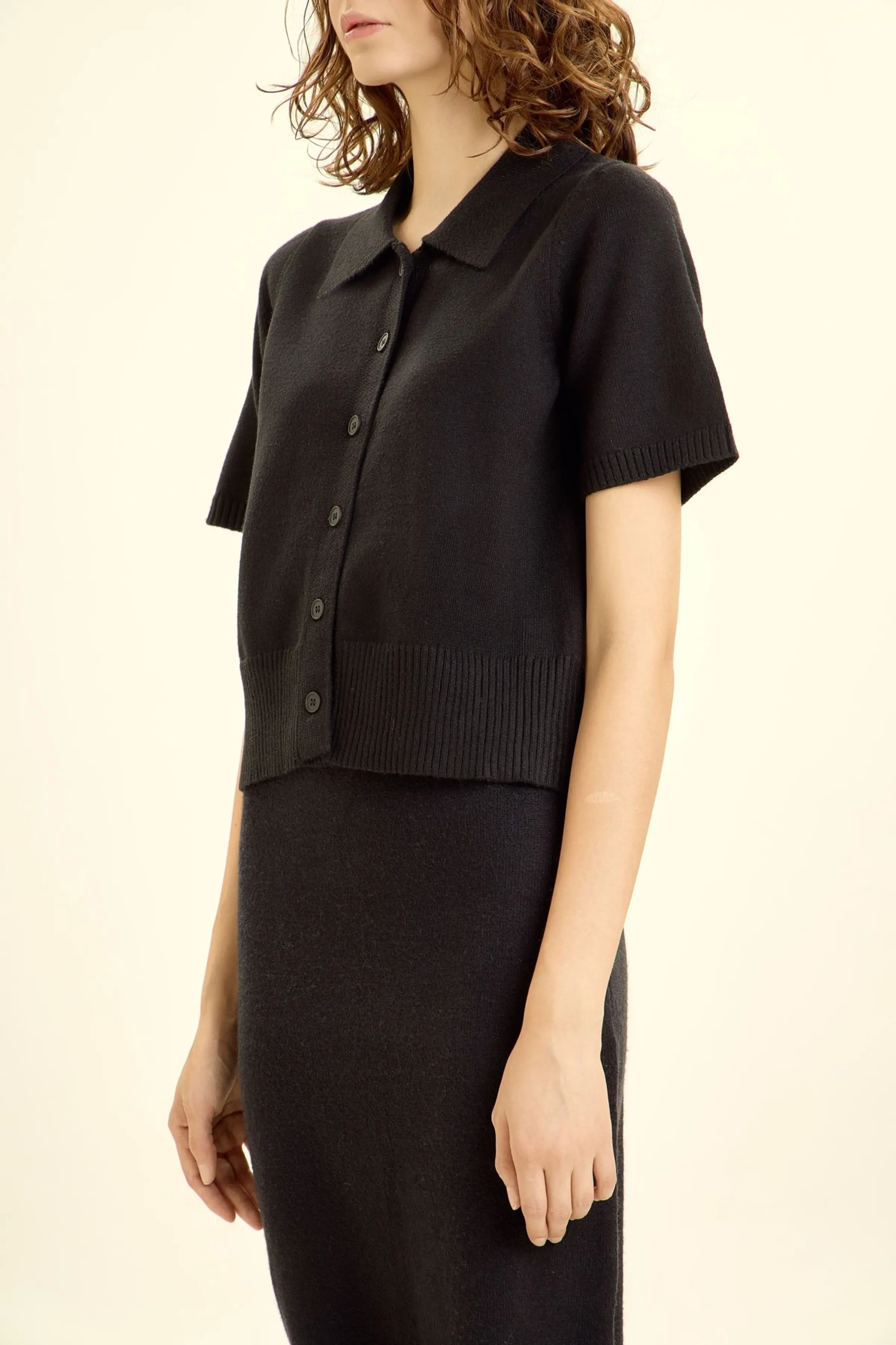 Кардиган черный для женщин 46153-1 50