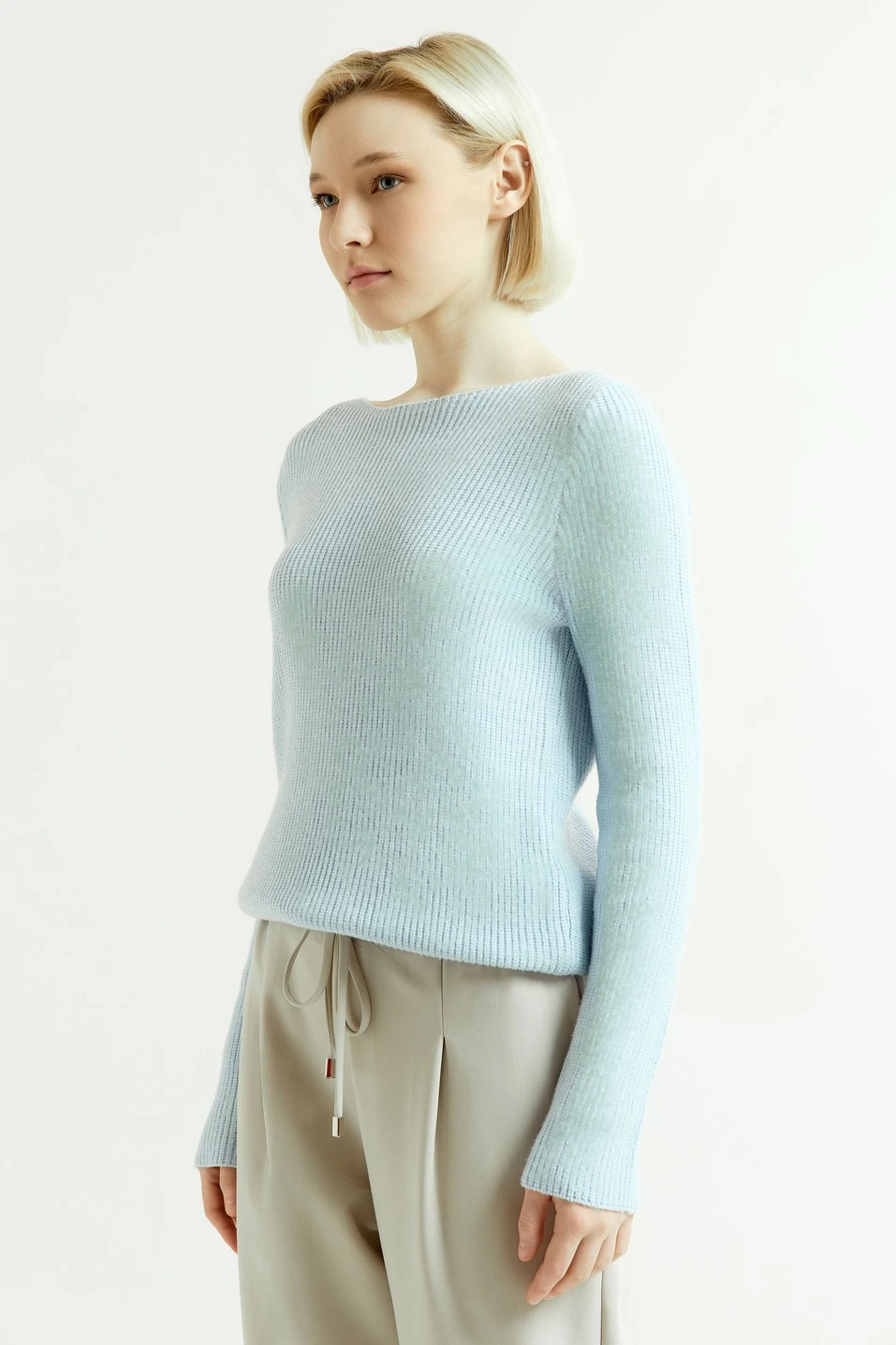 Джемпер голубой для женщин 43165-10 60