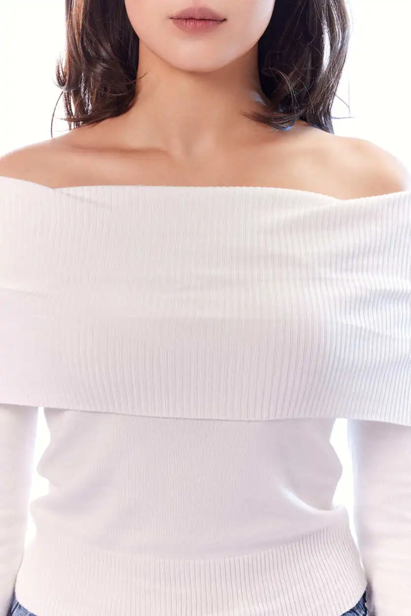 Джемпер белый для женщин 44187-4 60