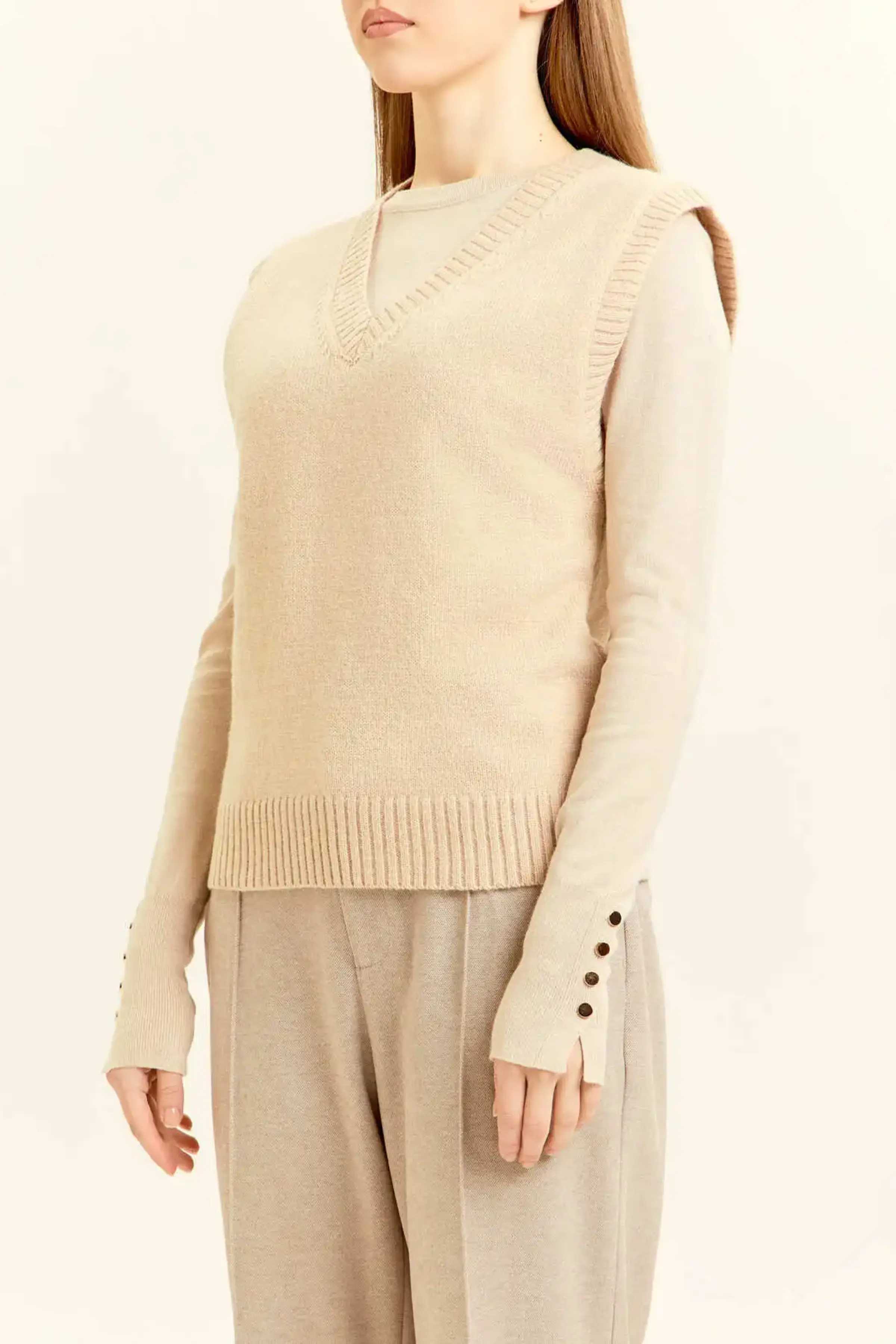 Жилетка айвори для женщин 47145-234 68