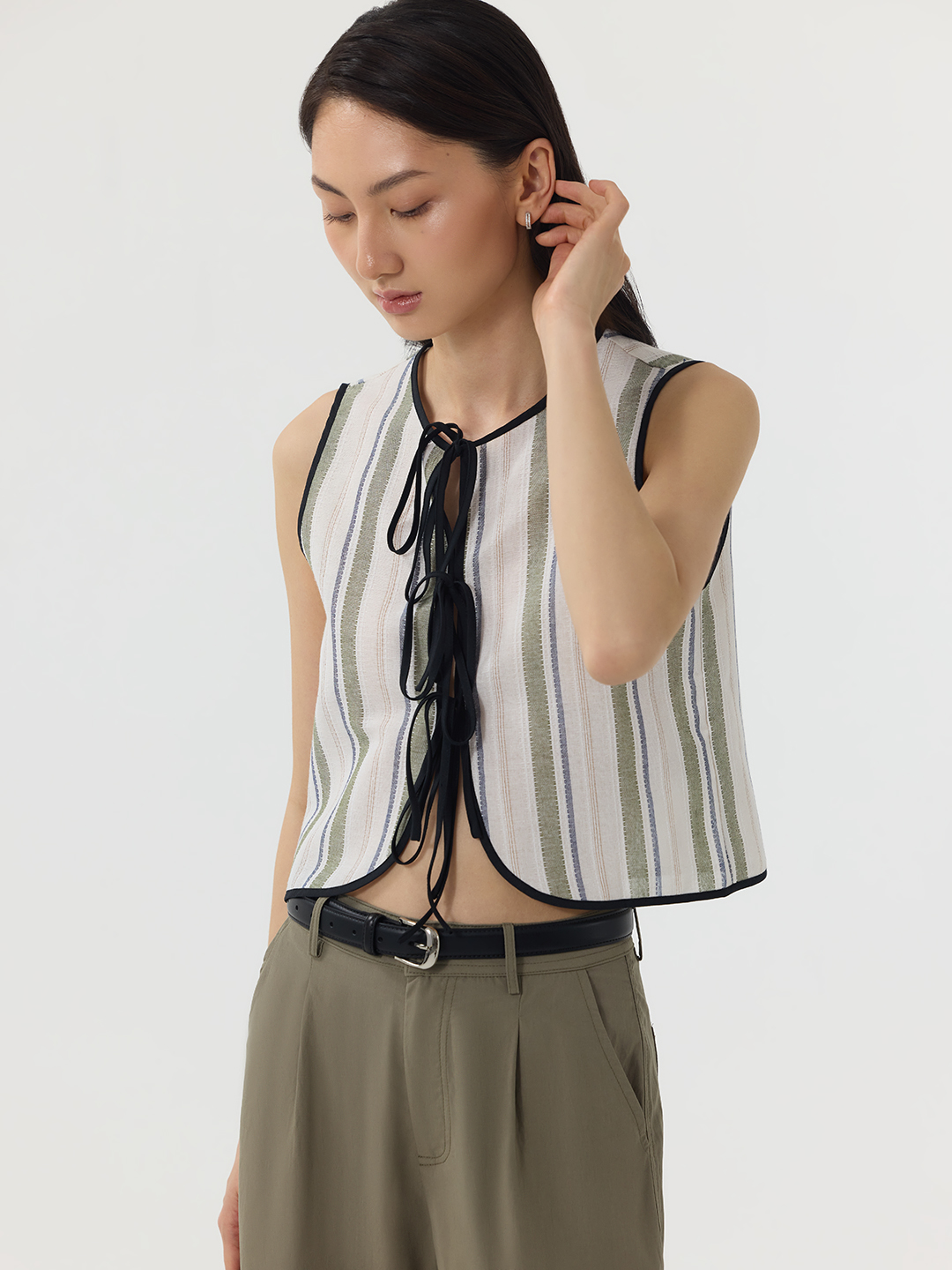 Жилетка бело-зеленая полоска для женщин 49209-52 68