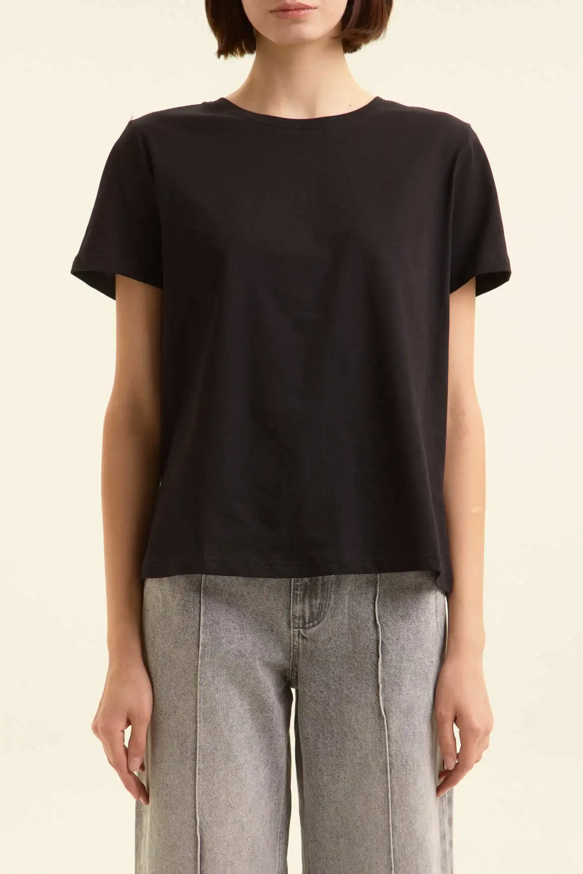 Футболка черный для женщин 47157-1 67