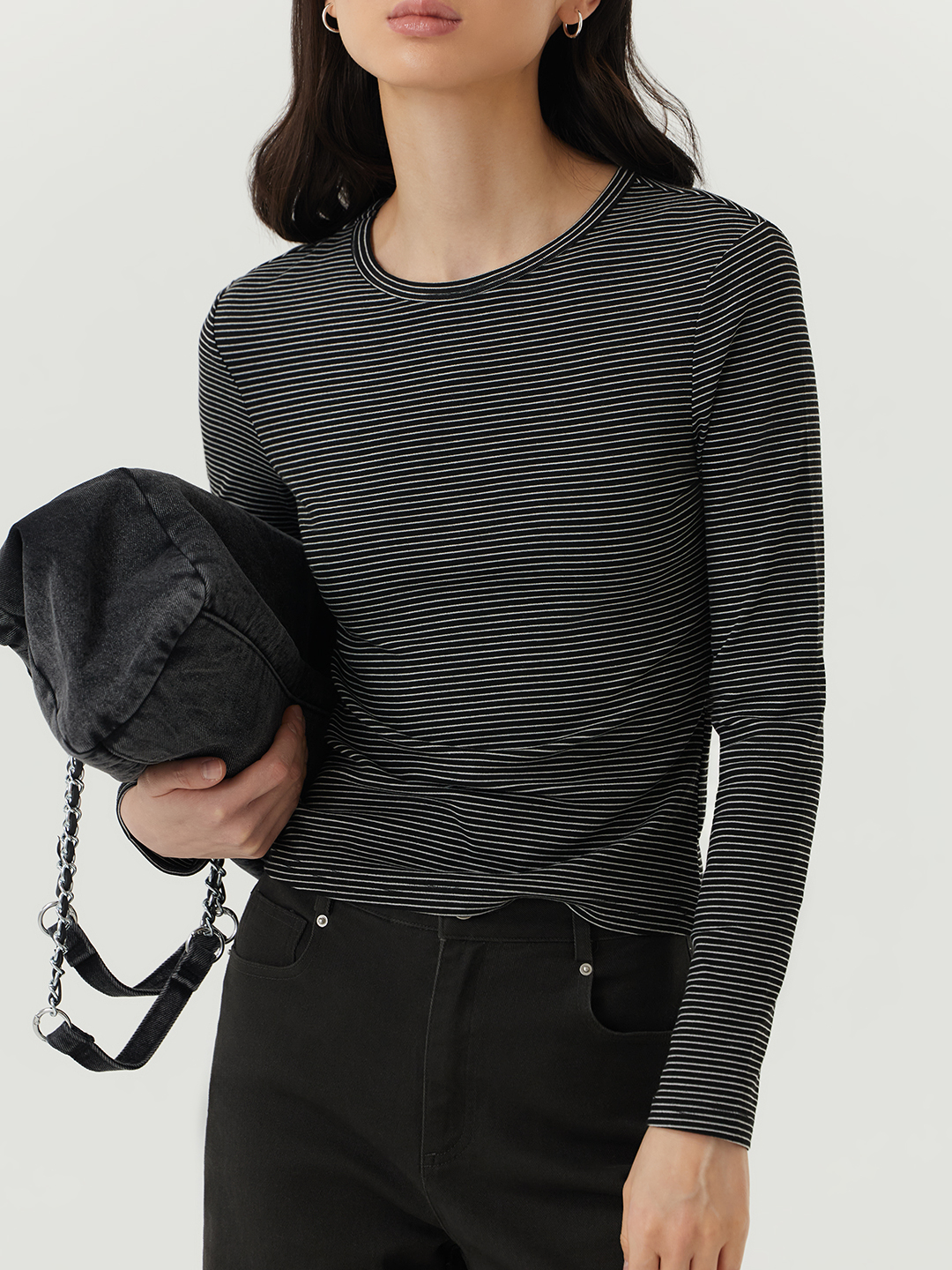 Лонгслив черно-белая полоска для женщин 48191-75 59