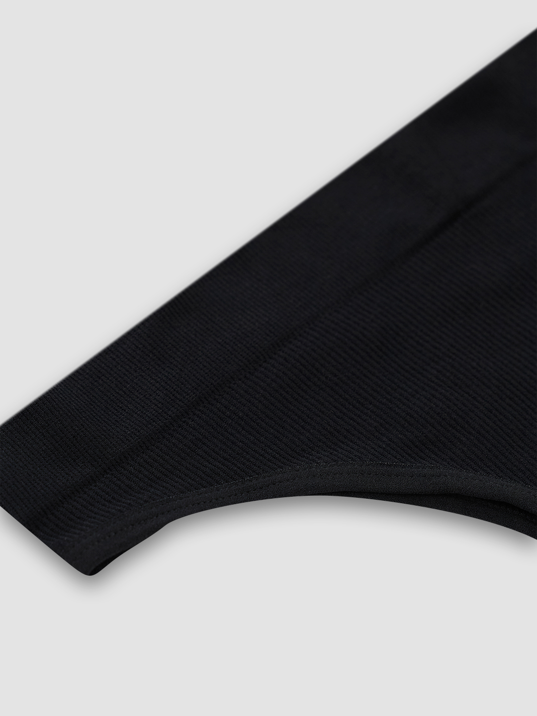 Трусы черный для женщин U48-188-1 19