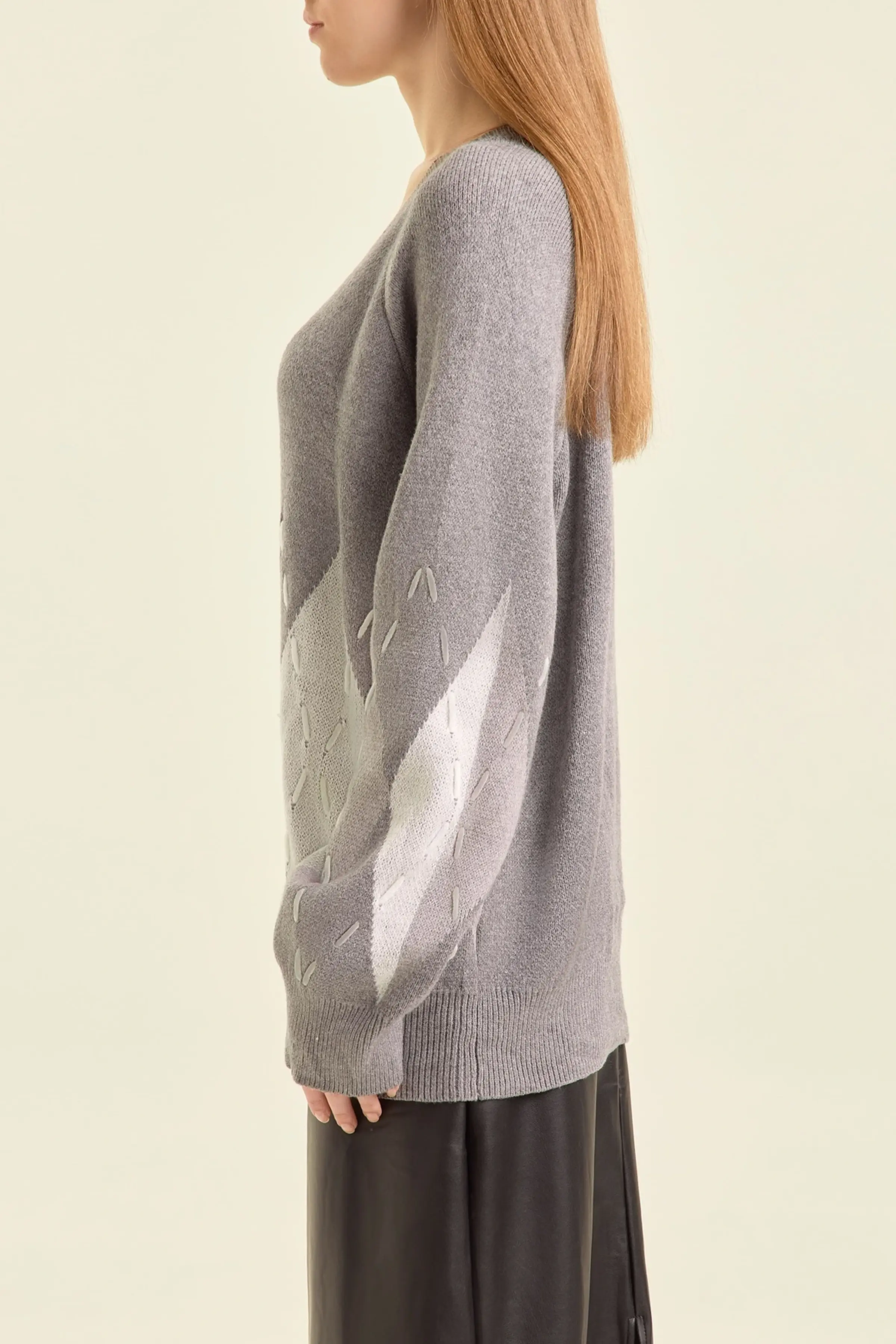 Свитер серый для женщин 47161-61 65