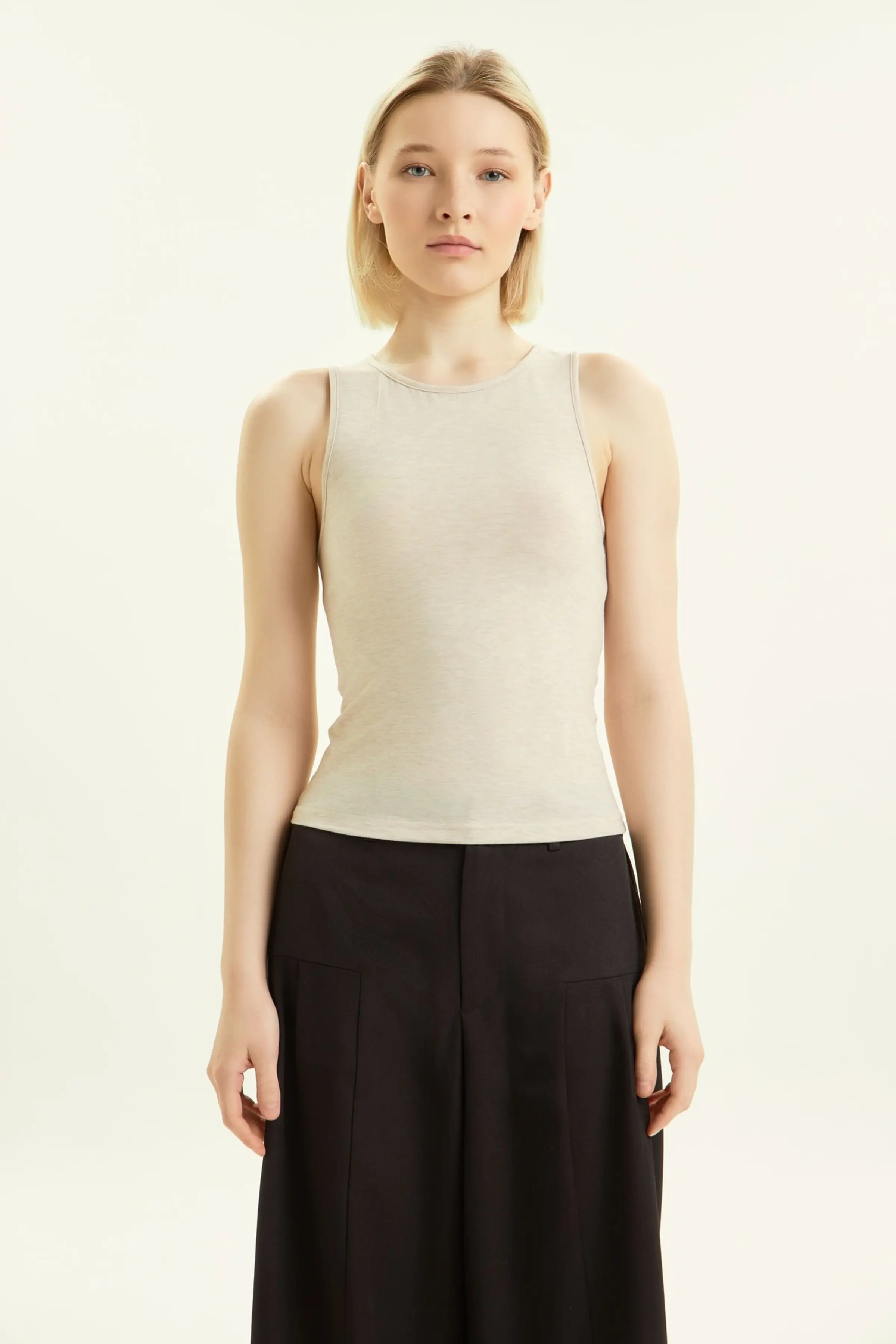 Топ бежевый для женщин 44188-15 46