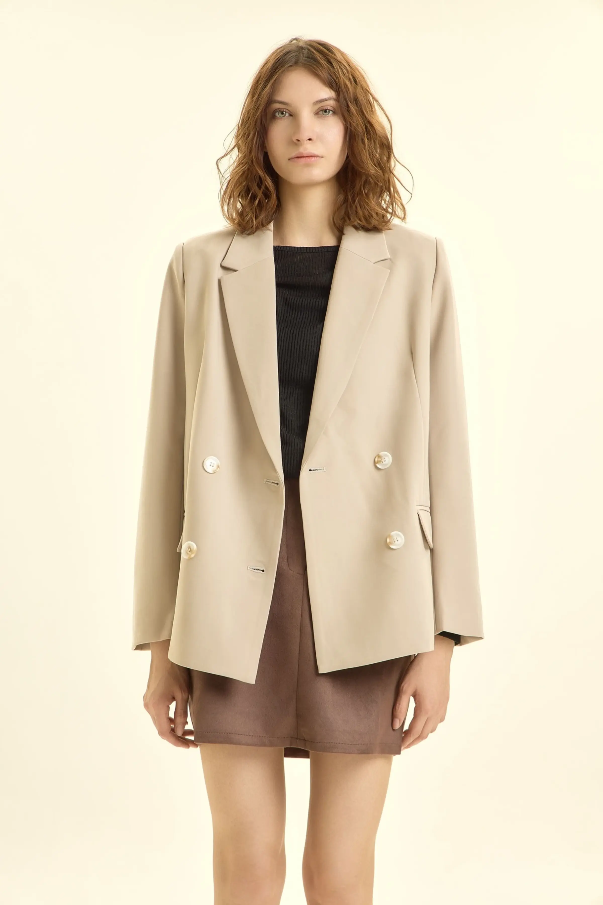 Жакет бежевый для женщин 46263-15 64