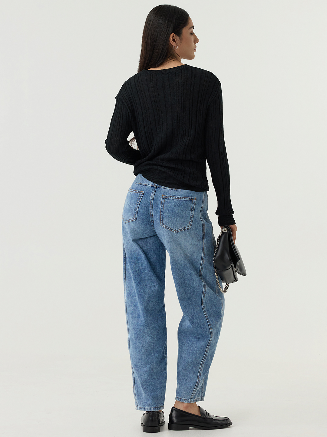 Джемпер черный для женщин 48126-1 60